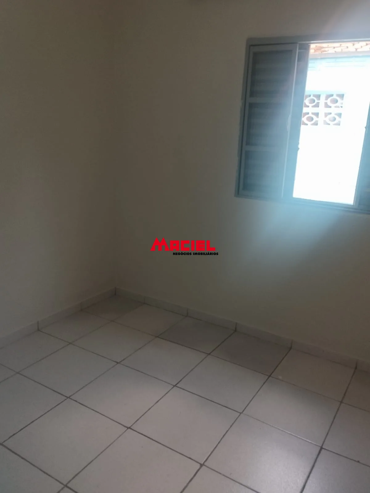 Alugar Casa / Padr&atilde;o em S&atilde;o Jos&eacute; dos Campos R$ 2.590,00 - Foto 6