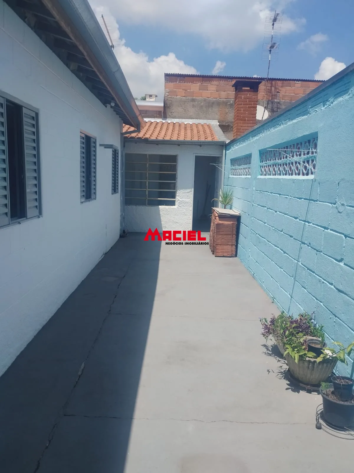 Alugar Casa / Padr&atilde;o em S&atilde;o Jos&eacute; dos Campos R$ 2.590,00 - Foto 10