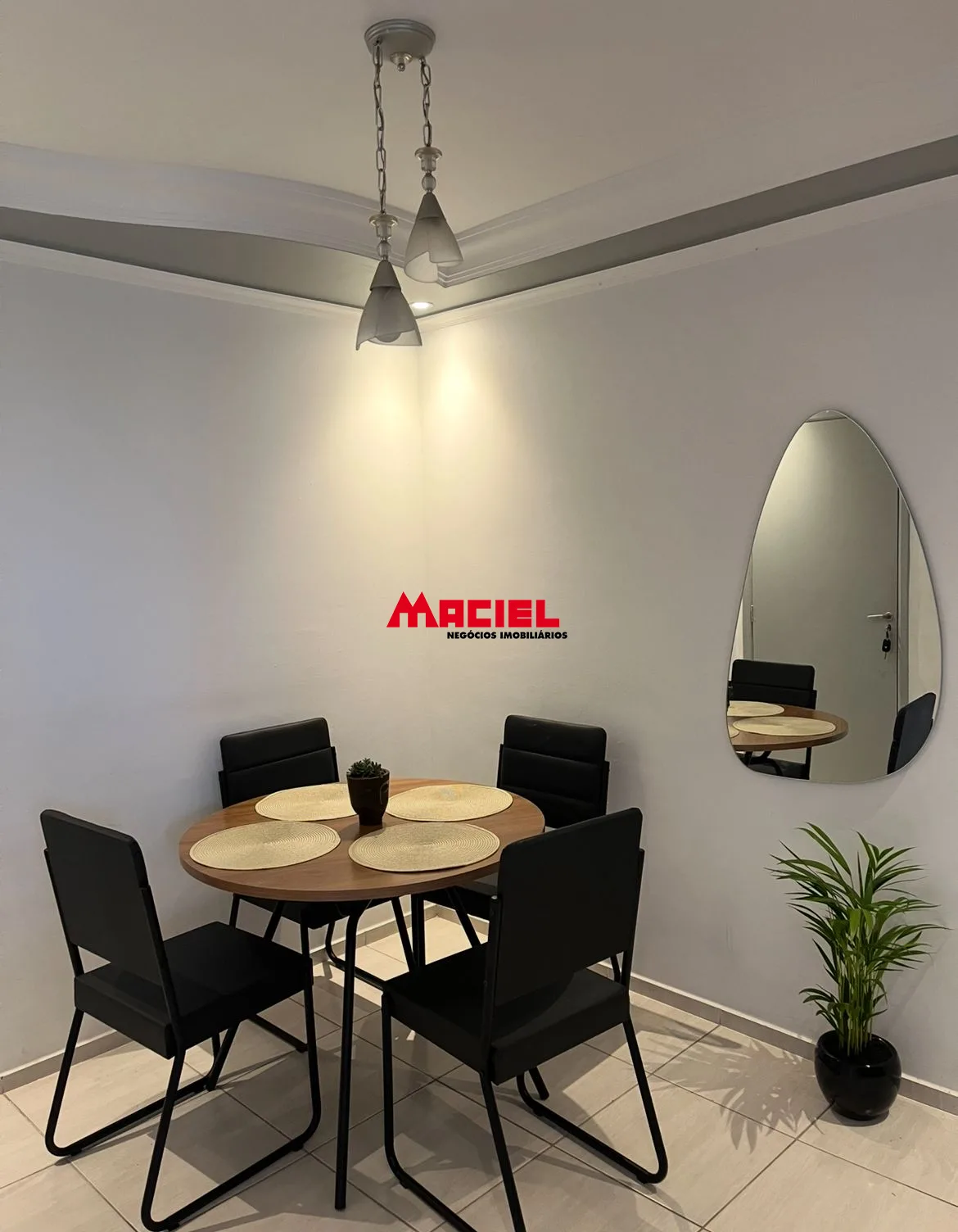 Comprar Apartamento / Padr&atilde;o em S&atilde;o Jos&eacute; dos Campos R$ 350.000,00 - Foto 1