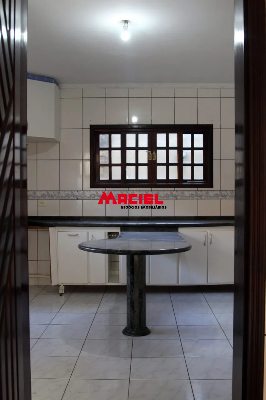 Alugar Casa / Sobrado em Jacare&iacute; R$ 4.500,00 - Foto 15