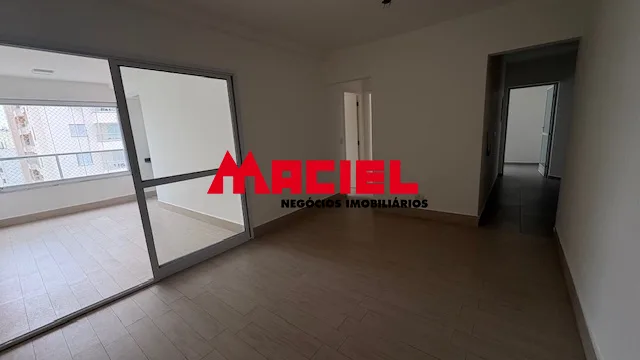 Alugar Apartamento / Padr&atilde;o em S&atilde;o Jos&eacute; dos Campos R$ 4.200,00 - Foto 2