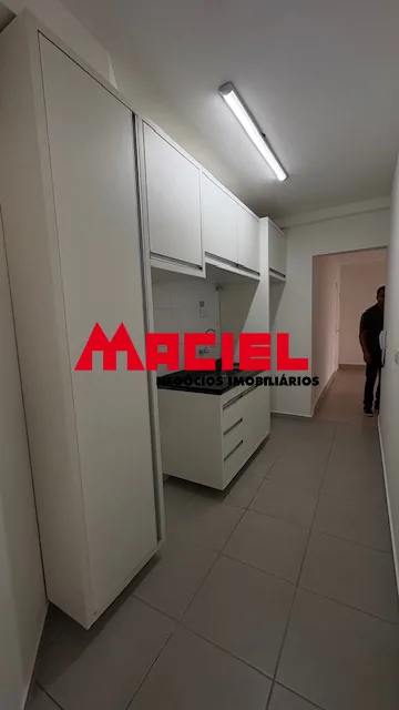 Alugar Apartamento / Padr&atilde;o em S&atilde;o Jos&eacute; dos Campos R$ 4.200,00 - Foto 7