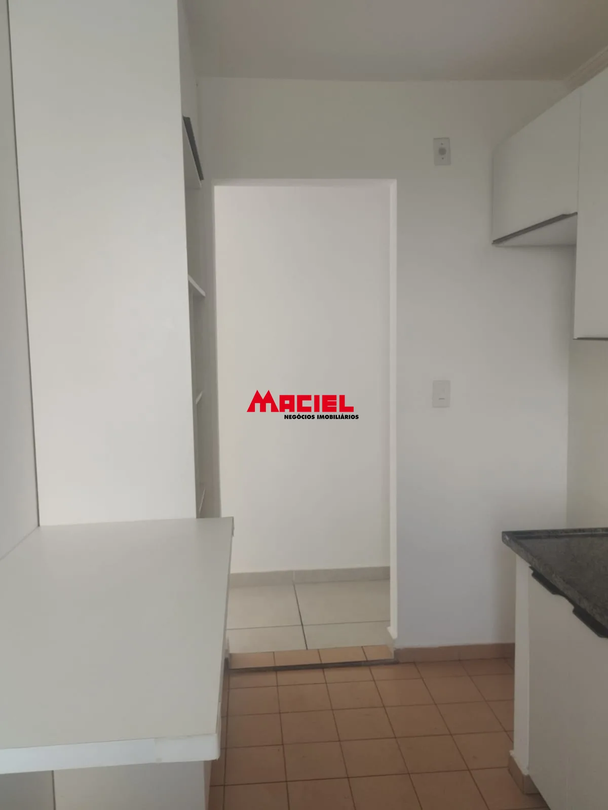 Alugar Apartamento / Padr&atilde;o em S&atilde;o Jos&eacute; dos Campos R$ 1.650,00 - Foto 13