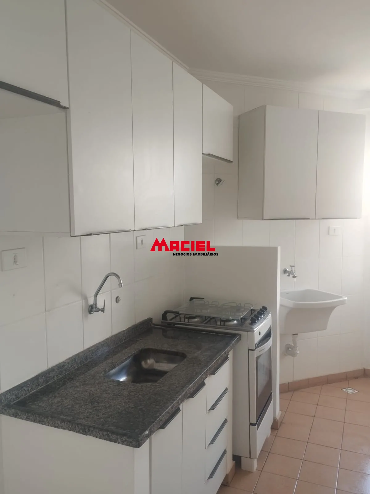 Alugar Apartamento / Padr&atilde;o em S&atilde;o Jos&eacute; dos Campos R$ 1.650,00 - Foto 14