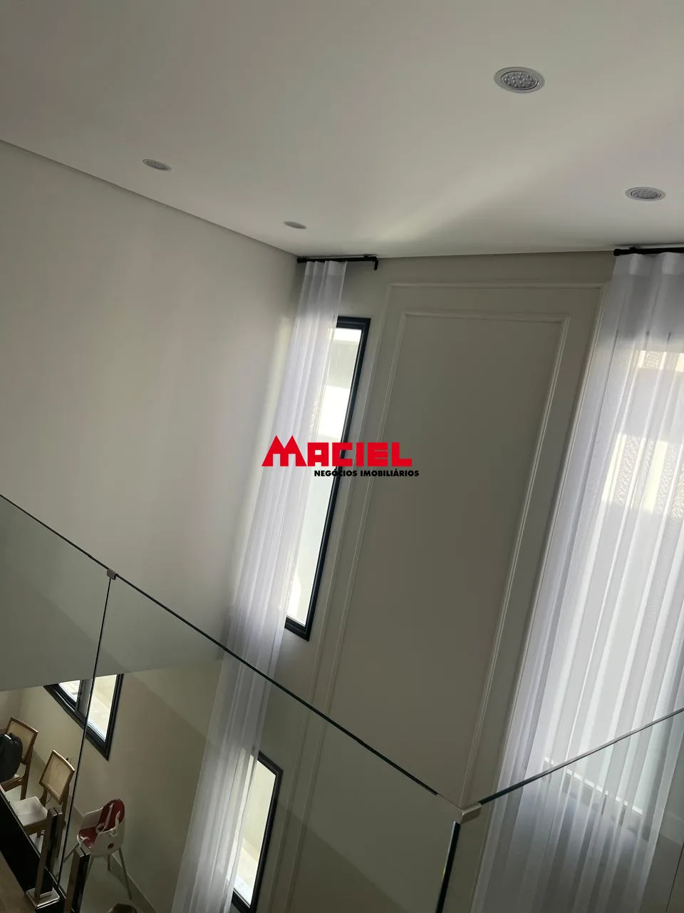 Alugar Casa / Condom&iacute;nio em S&atilde;o Jos&eacute; dos Campos R$ 11.000,00 - Foto 3