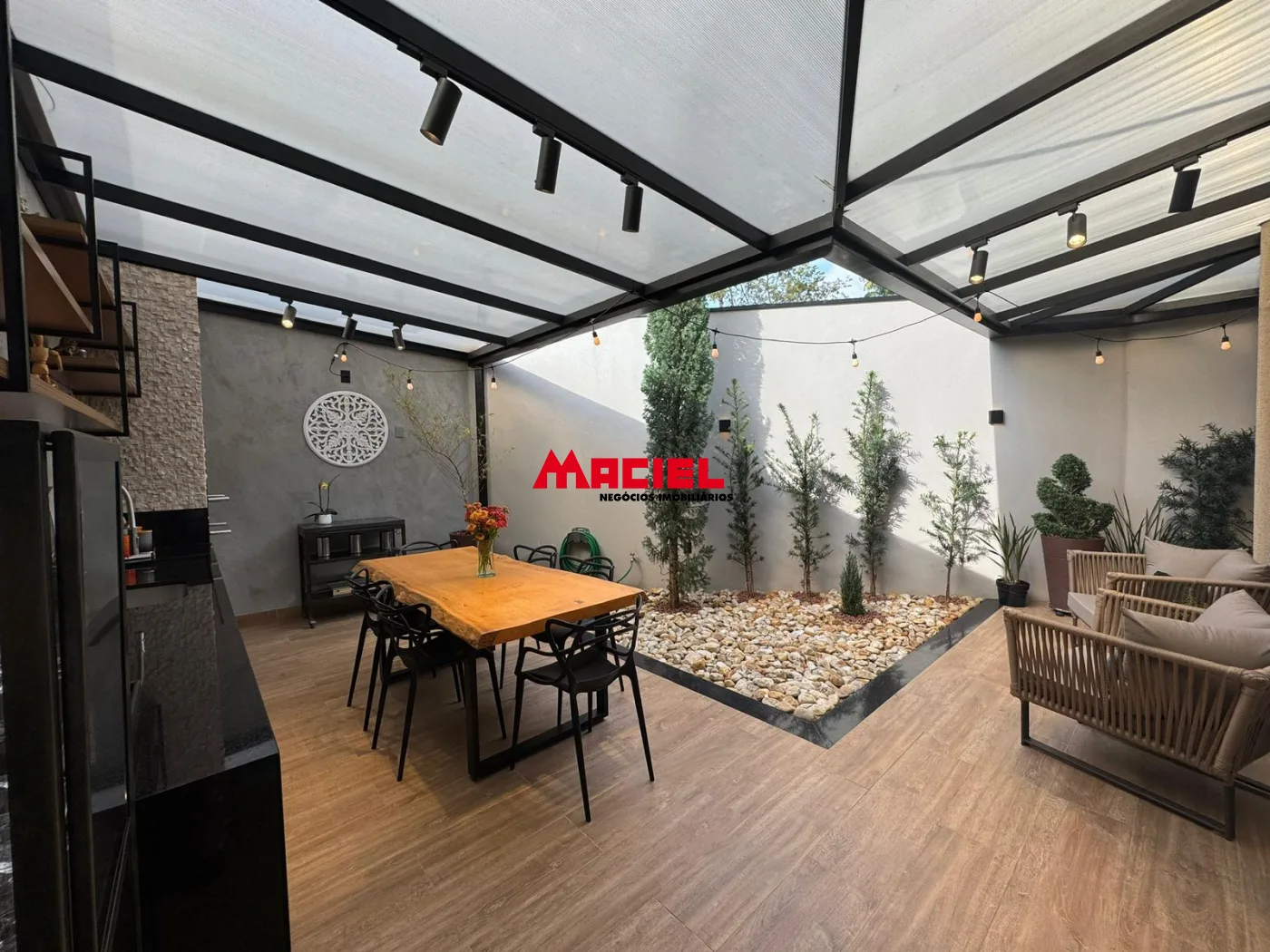 Comprar Casa / Condom&iacute;nio em S&atilde;o Jos&eacute; dos Campos R$ 1.100.000,00 - Foto 1