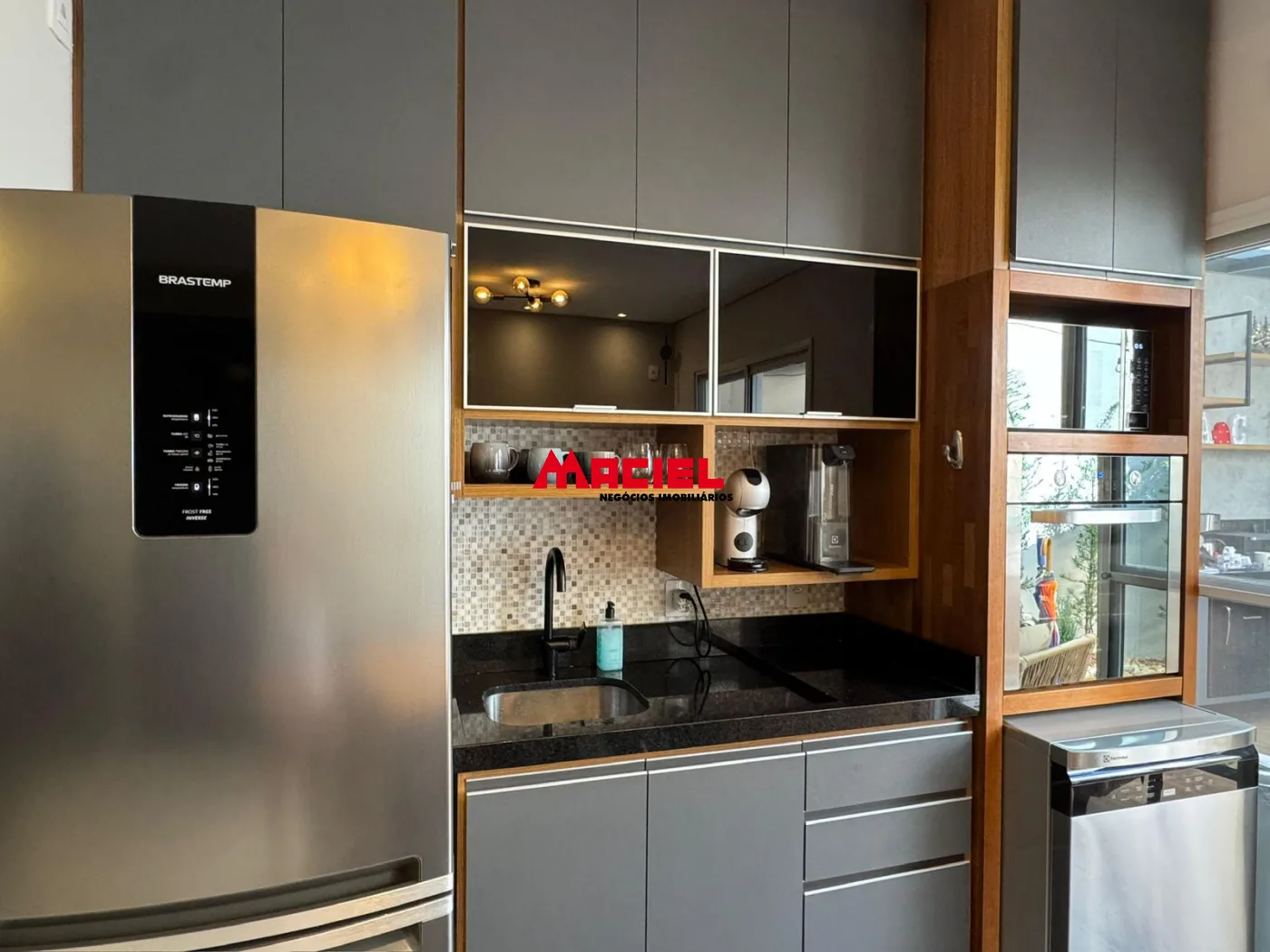 Comprar Casa / Condom&iacute;nio em S&atilde;o Jos&eacute; dos Campos R$ 1.100.000,00 - Foto 2