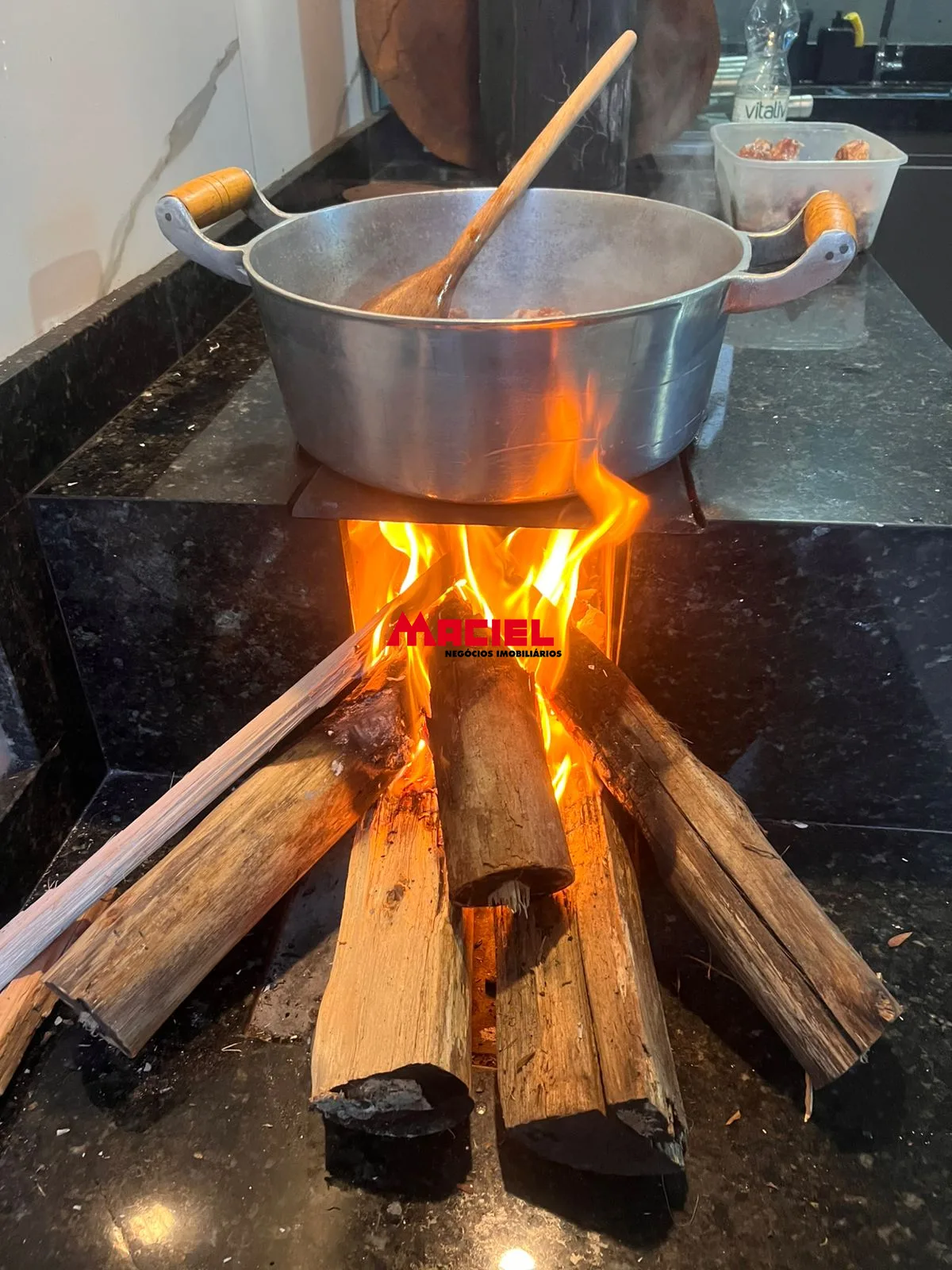 Comprar Casa / Sobrado em S&atilde;o Jos&eacute; dos Campos R$ 850.000,00 - Foto 12