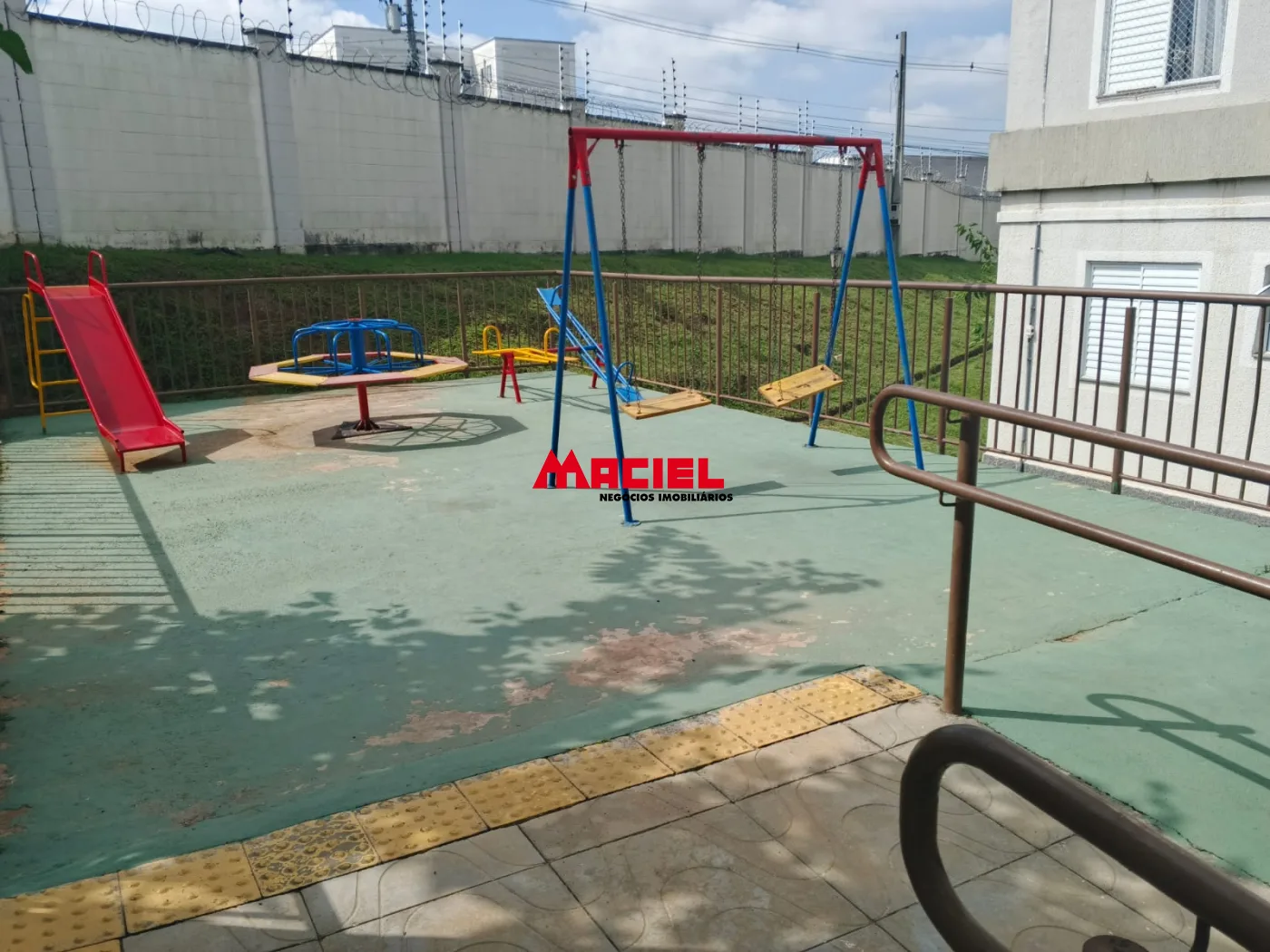 Comprar Apartamento / Padr&atilde;o em S&atilde;o Jos&eacute; dos Campos R$ 220.000,00 - Foto 14