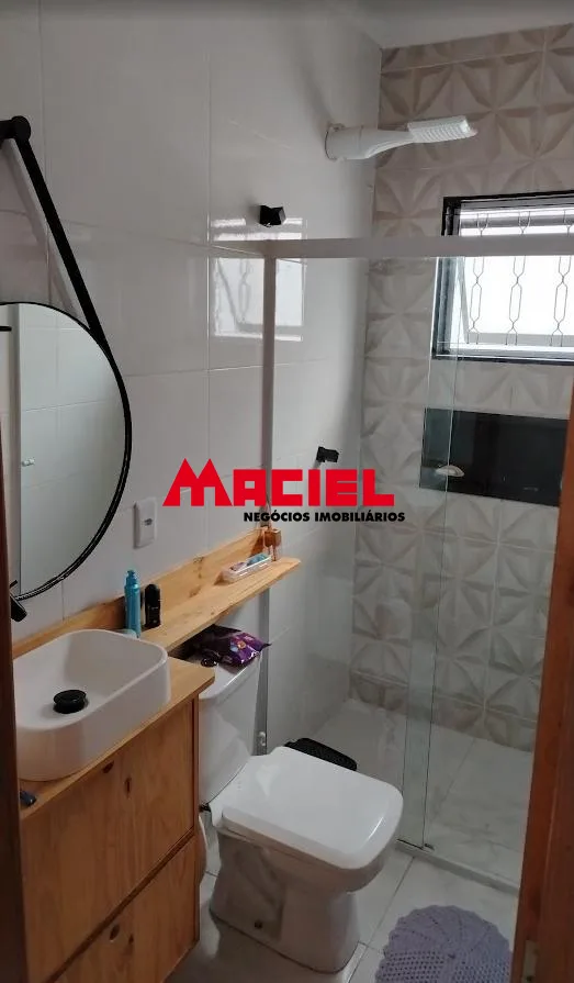 Comprar Casa / Padr&atilde;o em S&atilde;o Jos&eacute; dos Campos R$ 450.000,00 - Foto 9