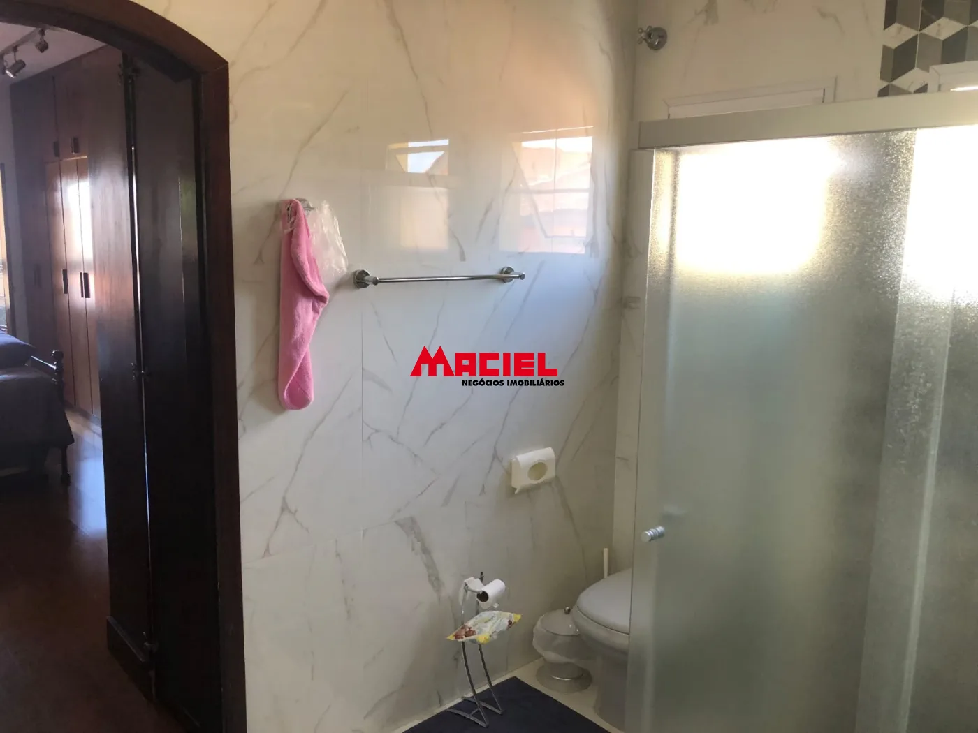 Comprar Casa / Padr&atilde;o em Ca&ccedil;apava R$ 750.000,00 - Foto 14