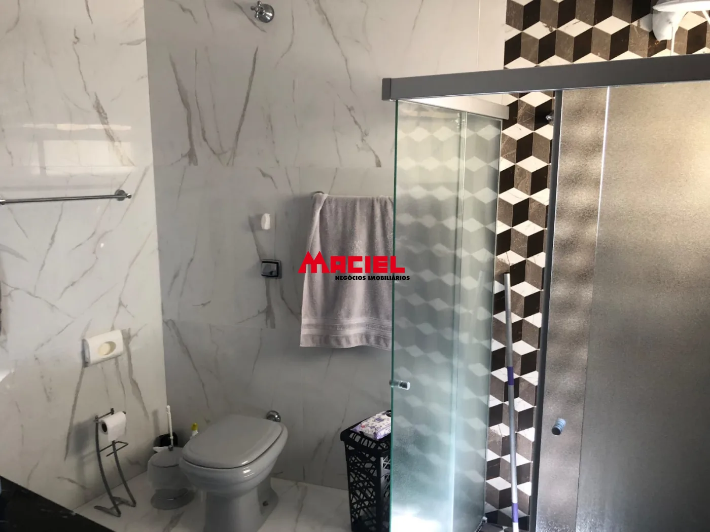 Comprar Casa / Padr&atilde;o em Ca&ccedil;apava R$ 750.000,00 - Foto 16