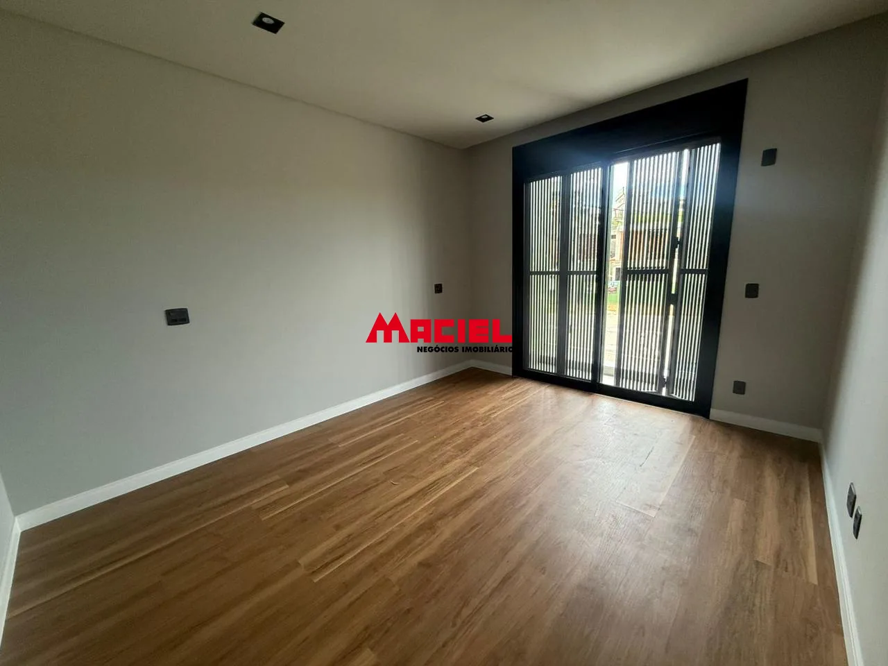 Alugar Casa / Condom&iacute;nio em S&atilde;o Jos&eacute; dos Campos R$ 20.000,00 - Foto 18