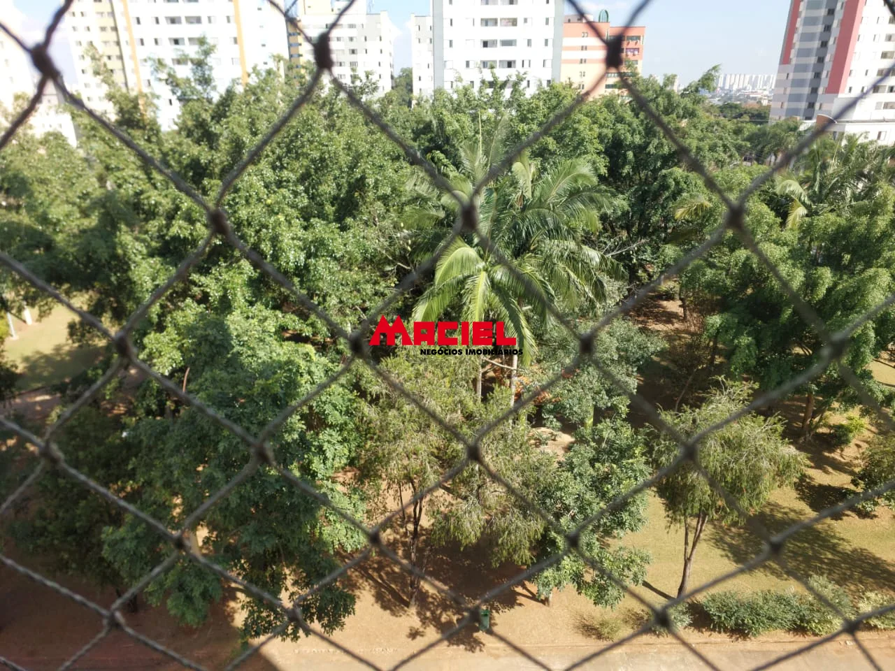 Comprar Apartamento / Padr&atilde;o em S&atilde;o Jos&eacute; dos Campos R$ 490.000,00 - Foto 4