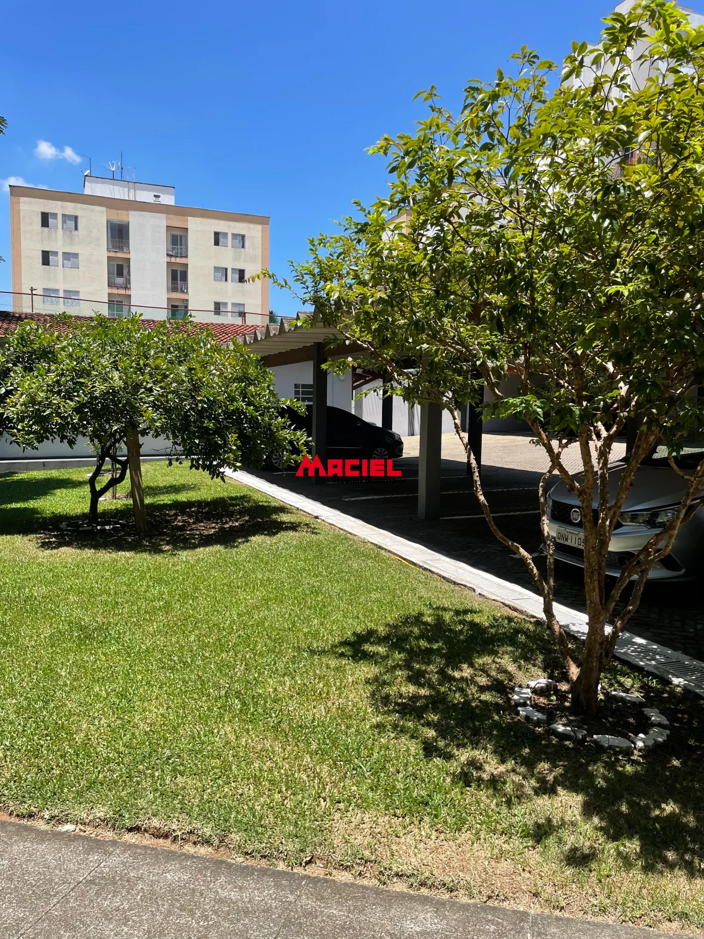 Alugar Apartamento / Padr&atilde;o em S&atilde;o Jos&eacute; dos Campos R$ 2.400,00 - Foto 19