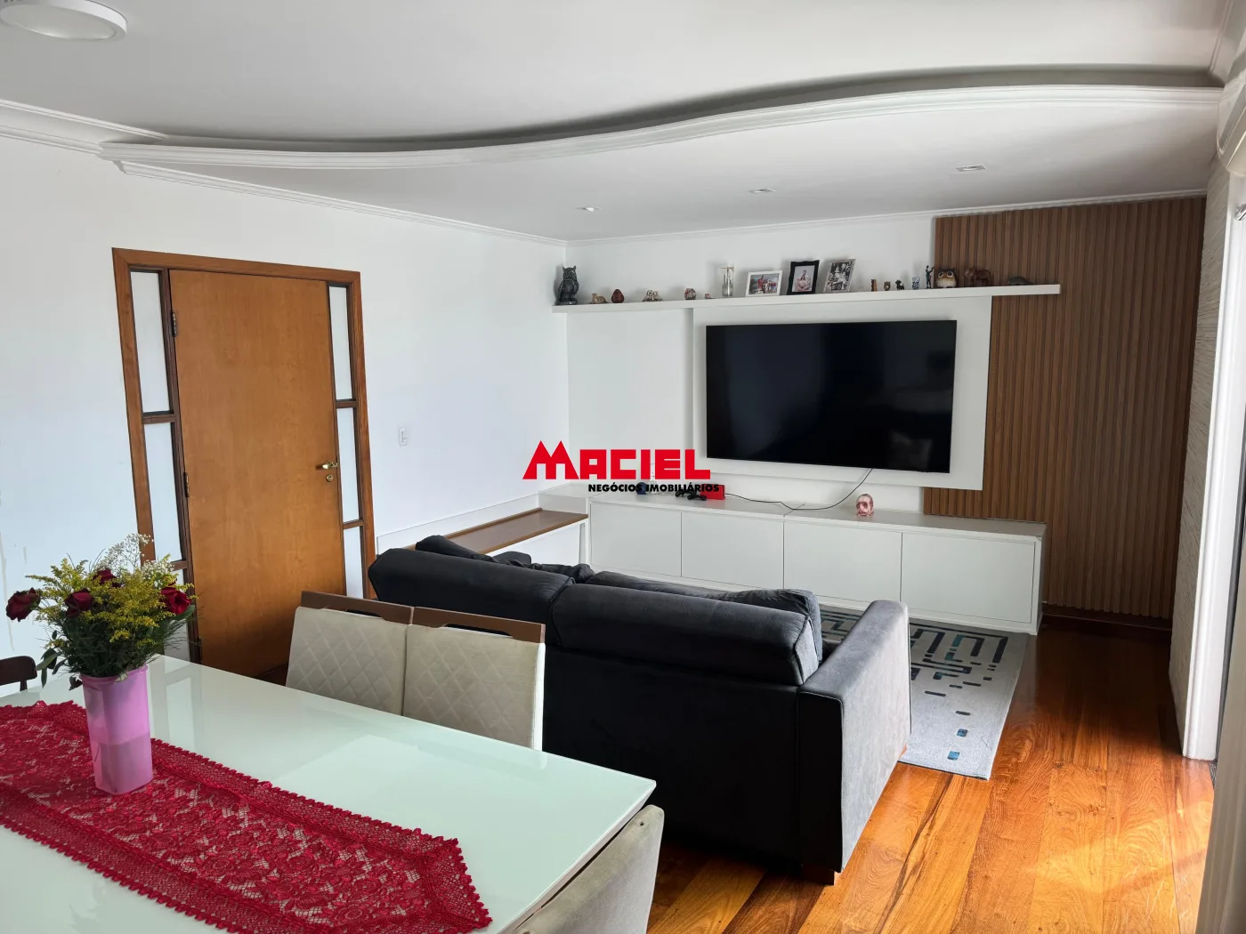 Comprar Apartamento / Padr&atilde;o em Jacare&iacute; R$ 860.000,00 - Foto 1