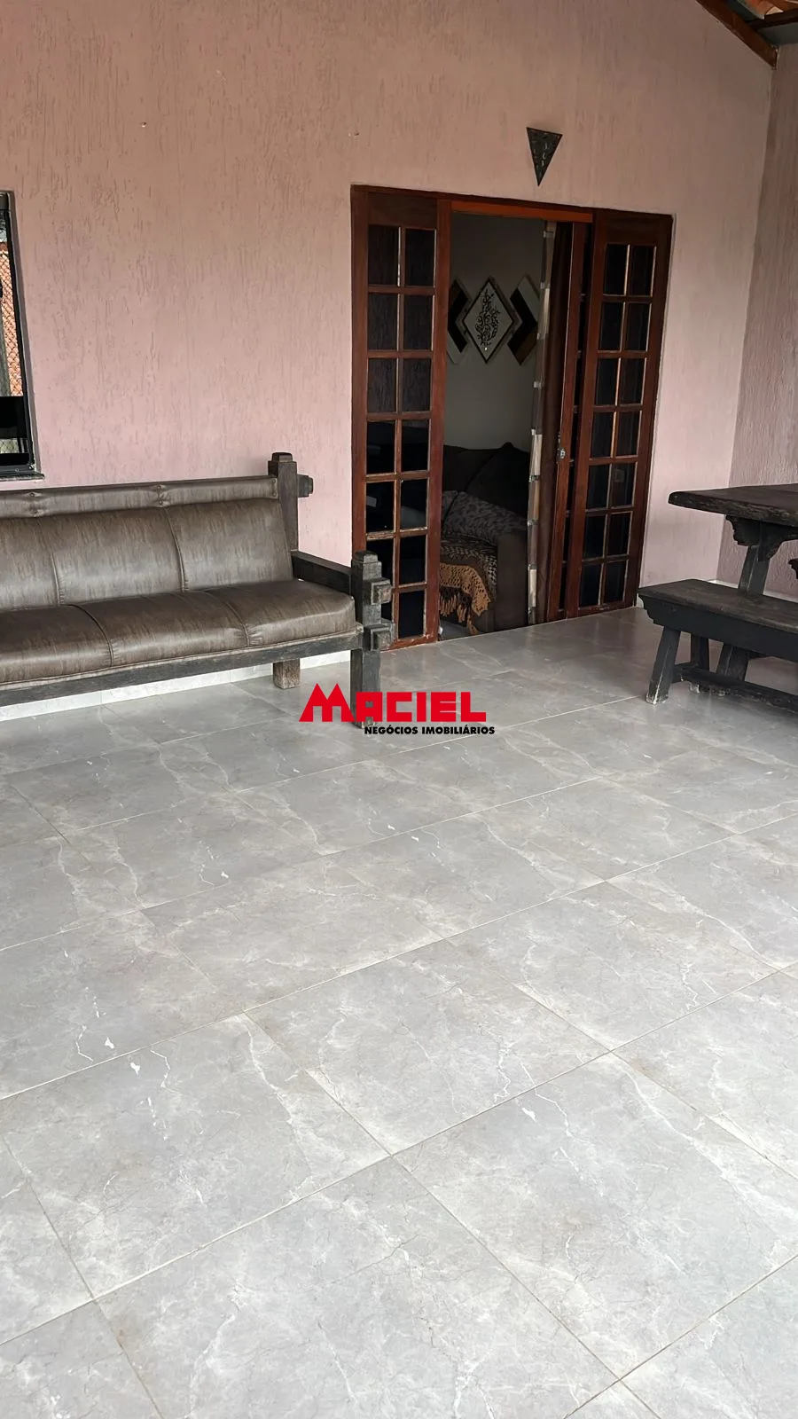 Alugar Casa / Padr&atilde;o em S&atilde;o Jos&eacute; dos Campos R$ 2.200,00 - Foto 24