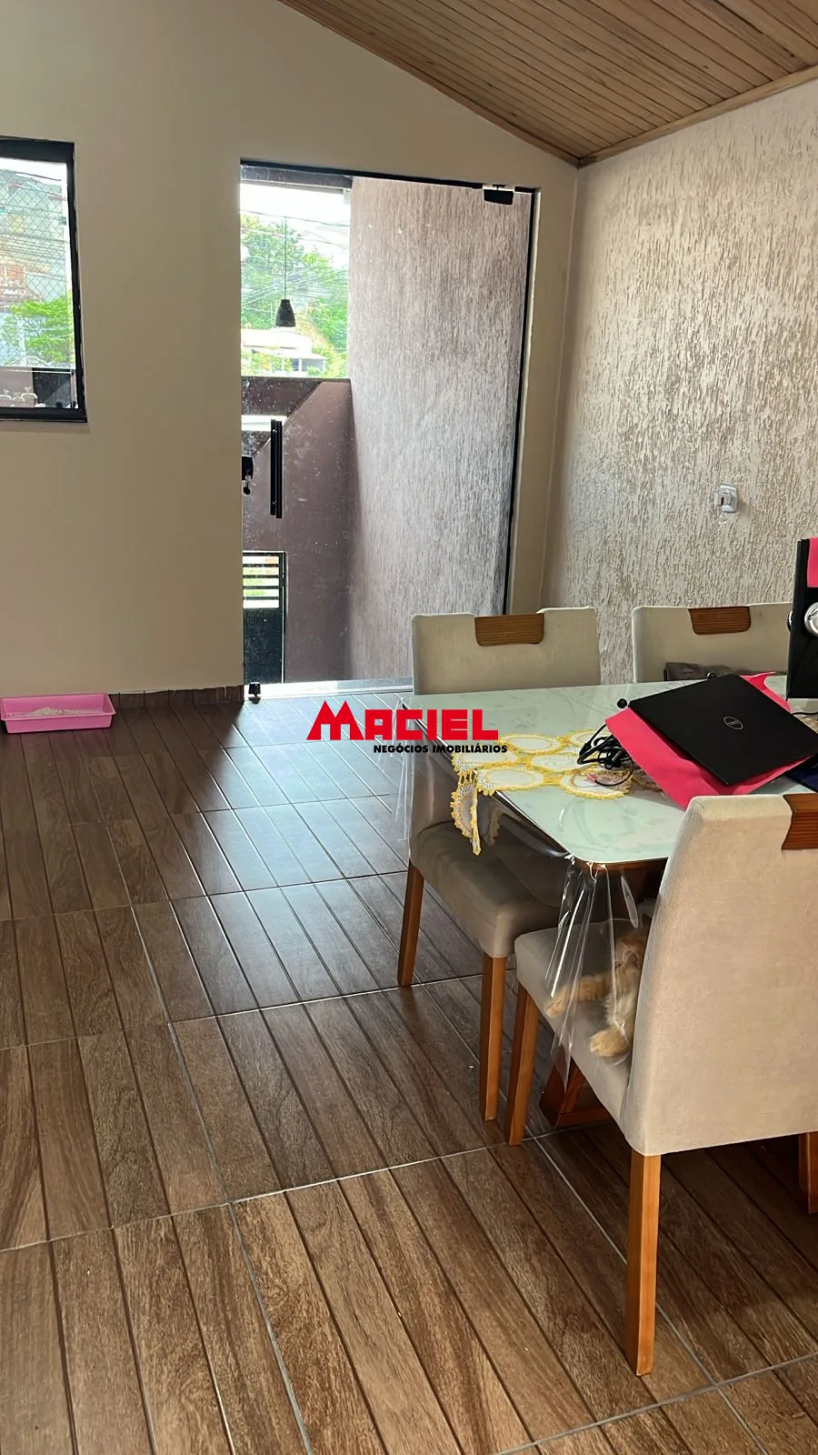 Alugar Casa / Padr&atilde;o em S&atilde;o Jos&eacute; dos Campos R$ 2.200,00 - Foto 30