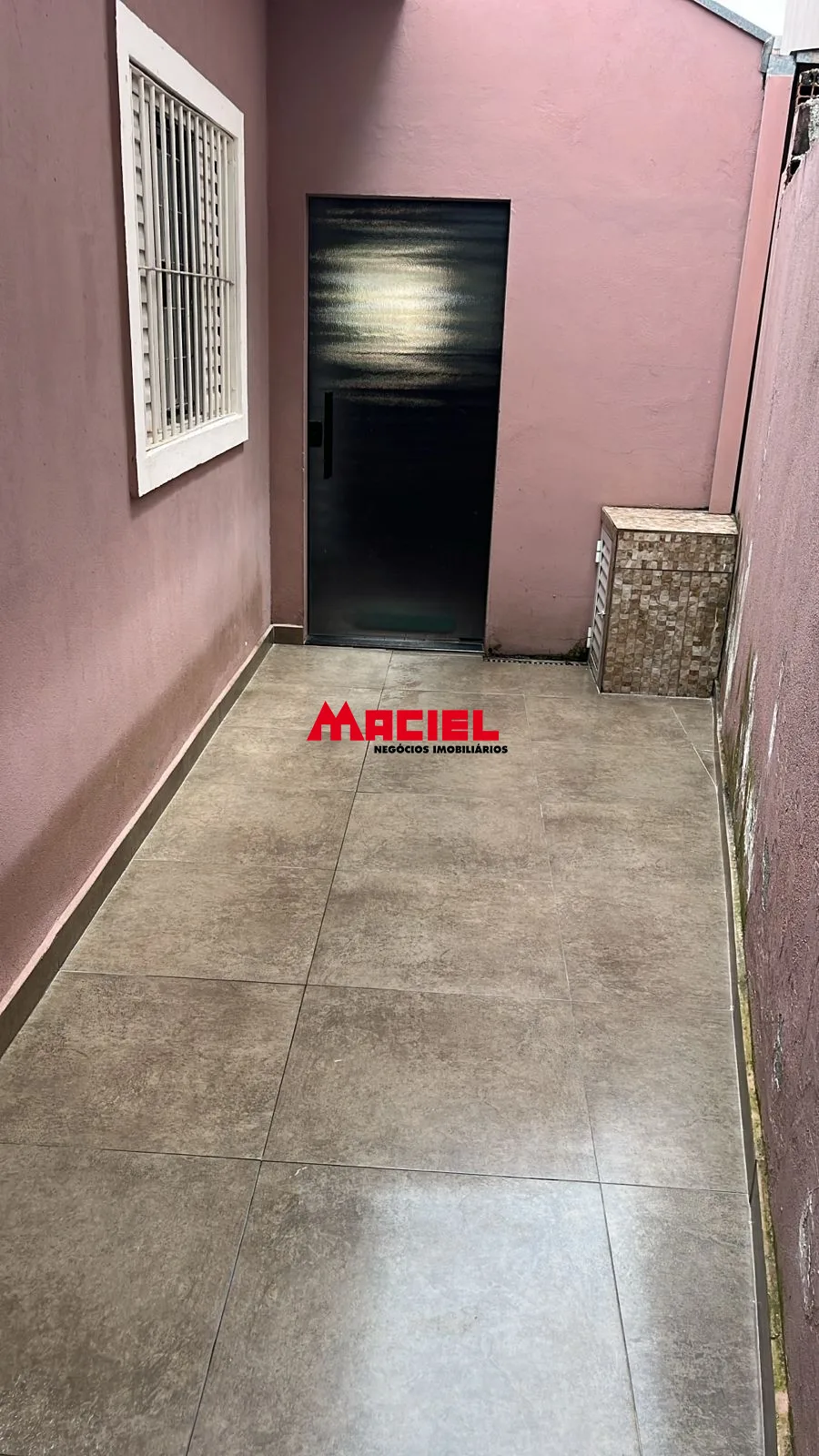 Alugar Casa / Padr&atilde;o em S&atilde;o Jos&eacute; dos Campos R$ 2.200,00 - Foto 34