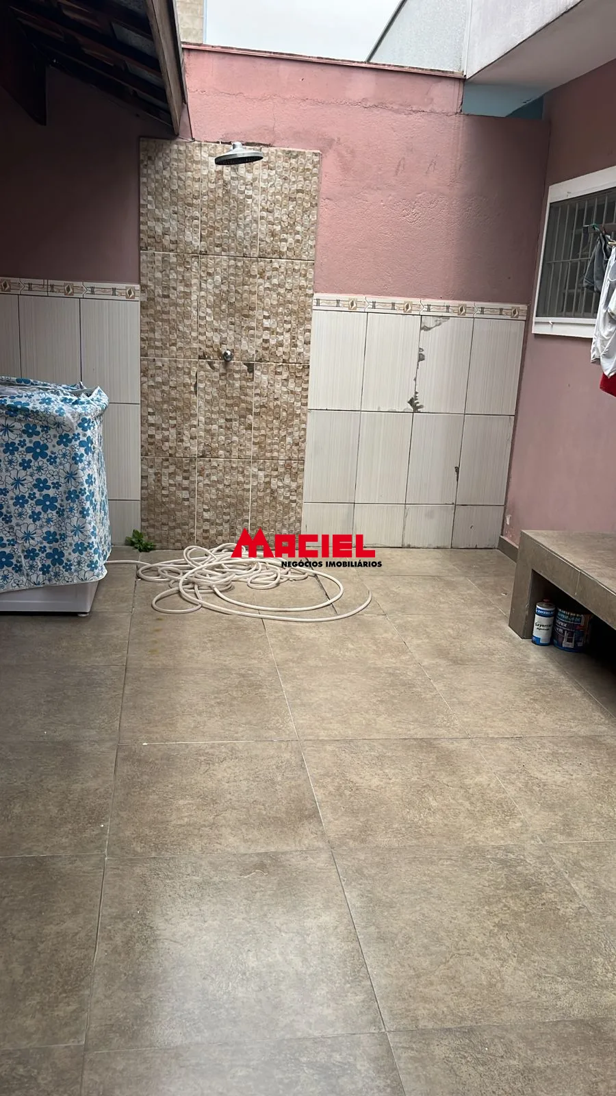 Alugar Casa / Padr&atilde;o em S&atilde;o Jos&eacute; dos Campos R$ 2.200,00 - Foto 40