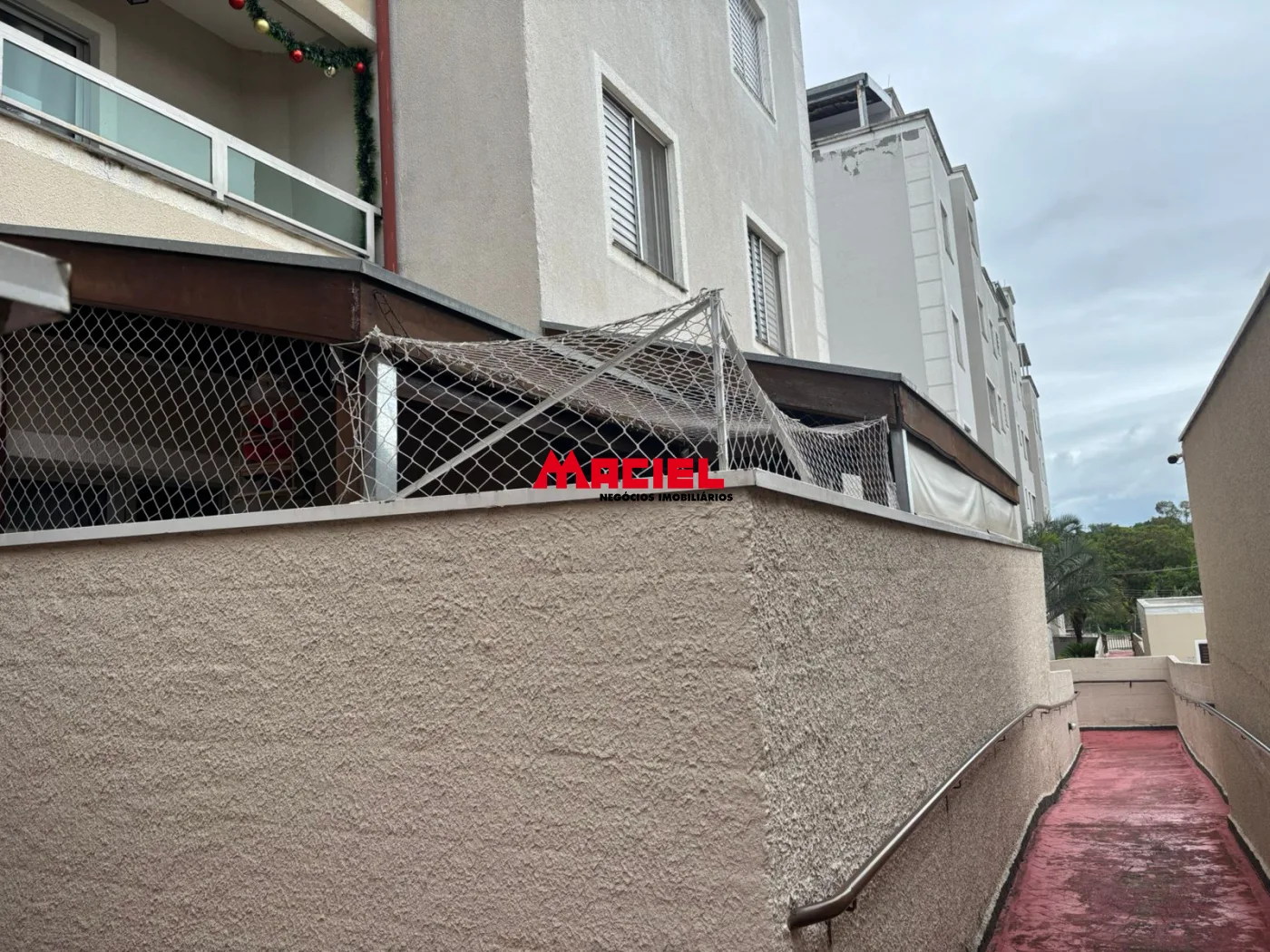 Comprar Apartamento / Padr&atilde;o em S&atilde;o Jos&eacute; dos Campos R$ 340.000,00 - Foto 2