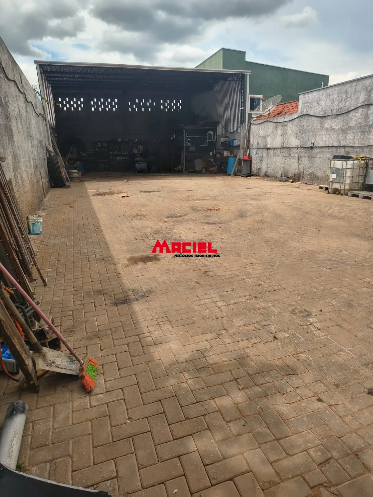 Comprar Comercial / Galp&atilde;o em S&atilde;o Jos&eacute; dos Campos R$ 460.000,00 - Foto 3