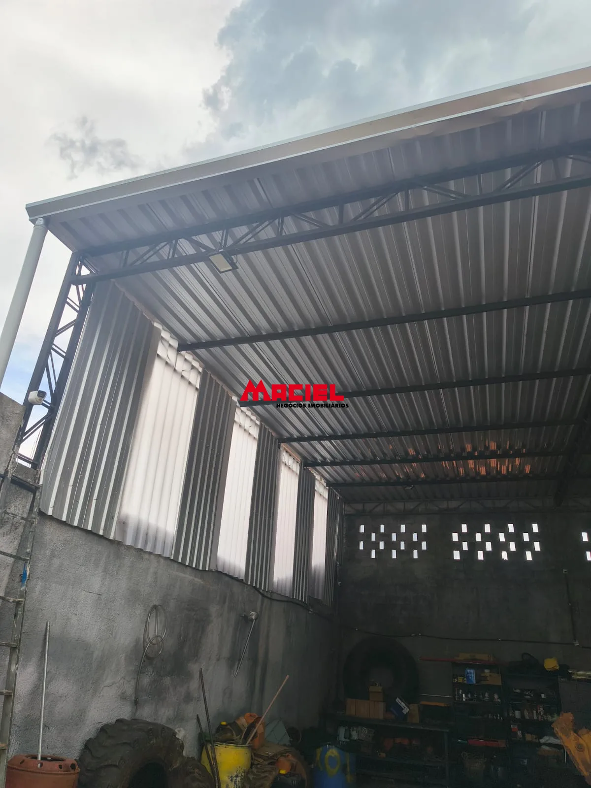 Comprar Comercial / Galp&atilde;o em S&atilde;o Jos&eacute; dos Campos R$ 460.000,00 - Foto 4