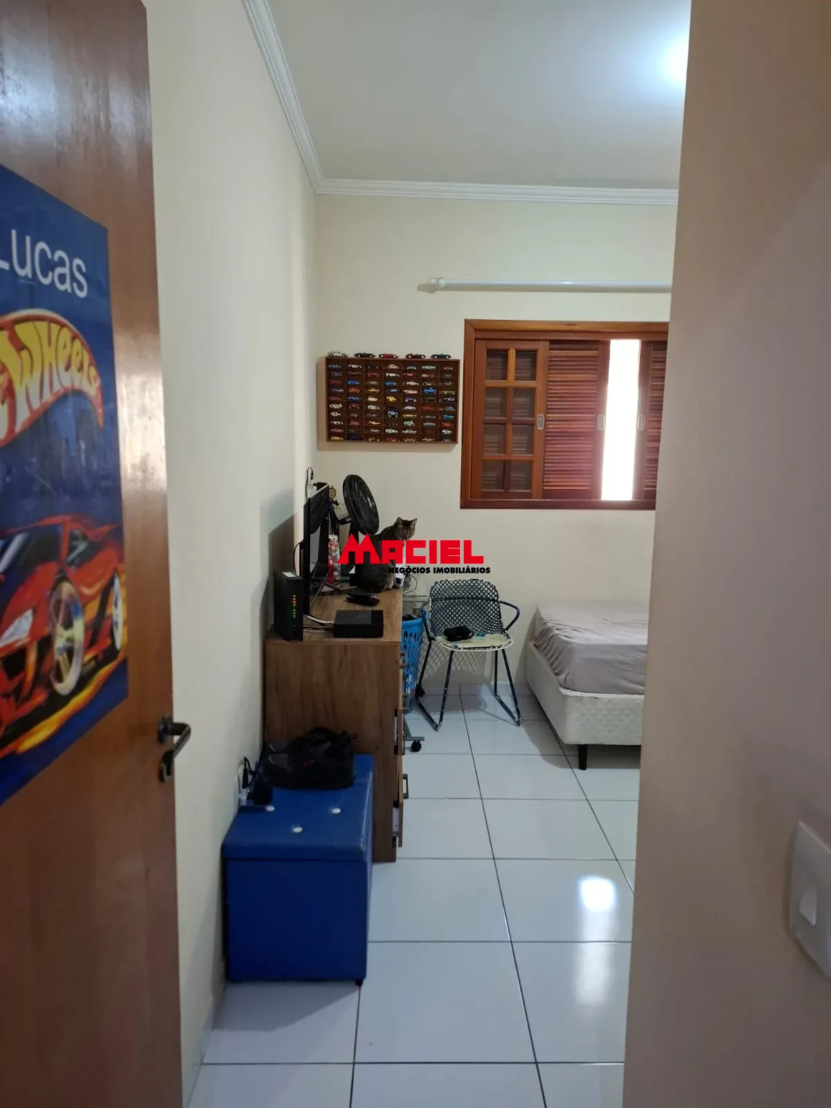 Alugar Casa / Sobrado em S&atilde;o Jos&eacute; dos Campos R$ 4.000,00 - Foto 6