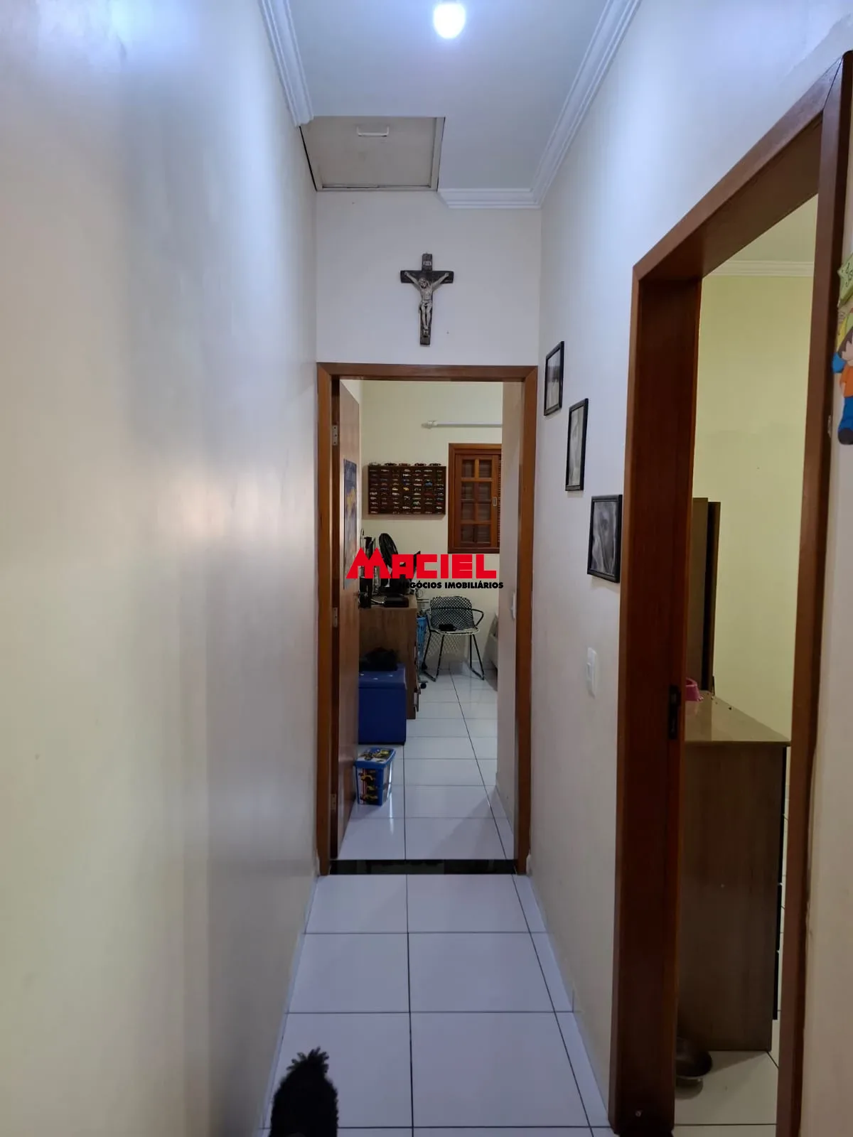 Alugar Casa / Sobrado em S&atilde;o Jos&eacute; dos Campos R$ 4.000,00 - Foto 10