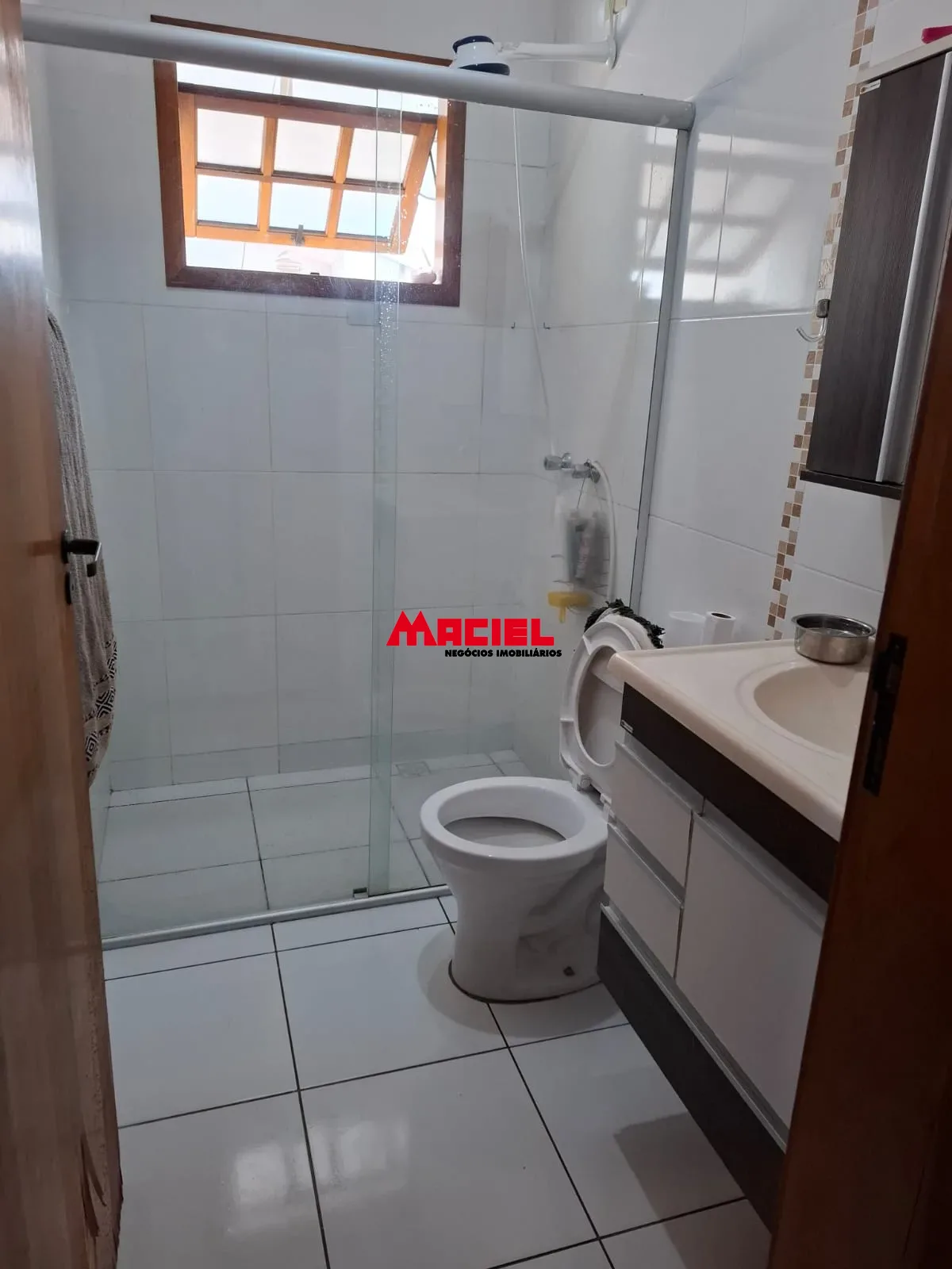 Alugar Casa / Sobrado em S&atilde;o Jos&eacute; dos Campos R$ 4.000,00 - Foto 11