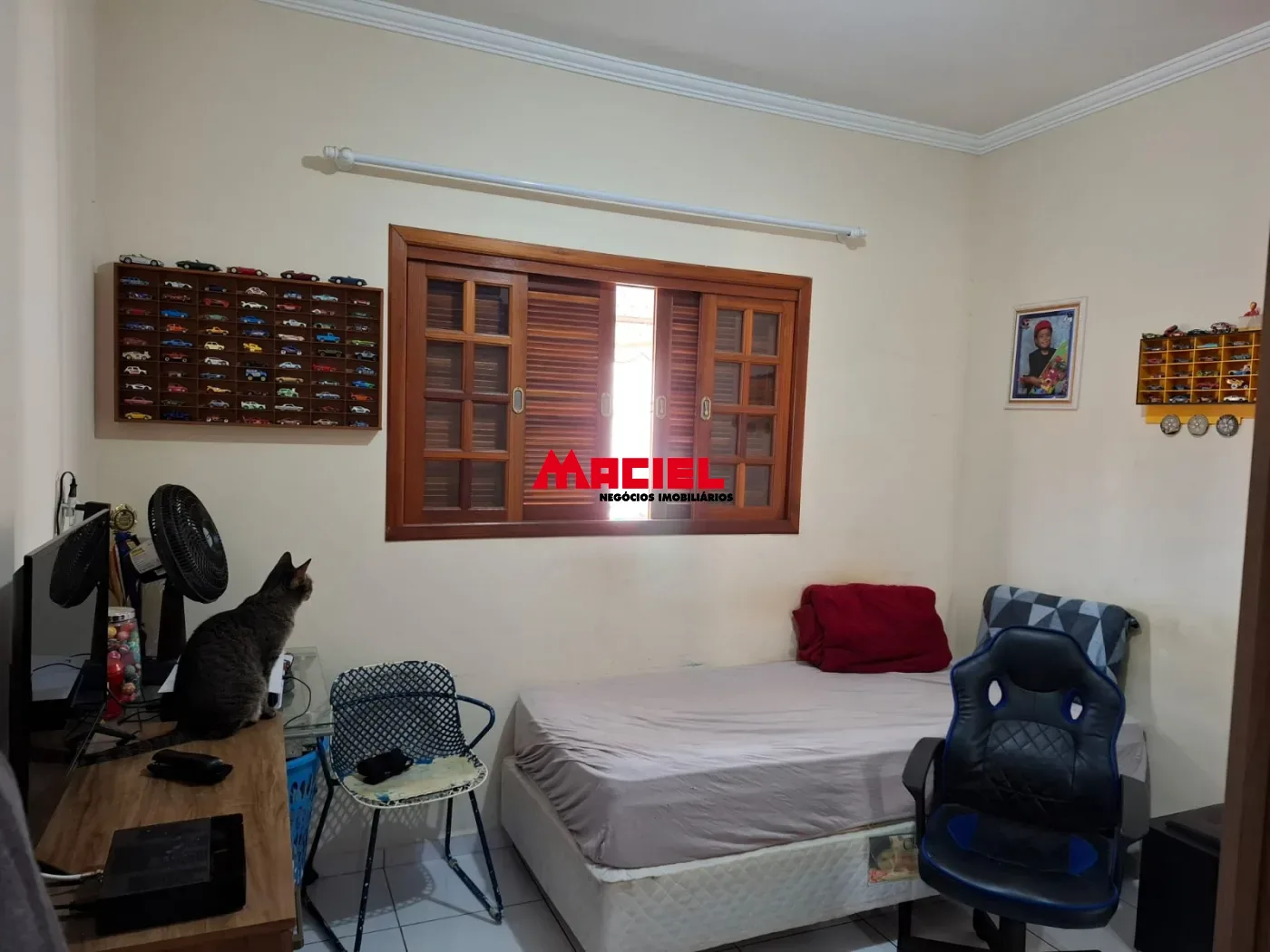 Alugar Casa / Sobrado em S&atilde;o Jos&eacute; dos Campos R$ 4.000,00 - Foto 18