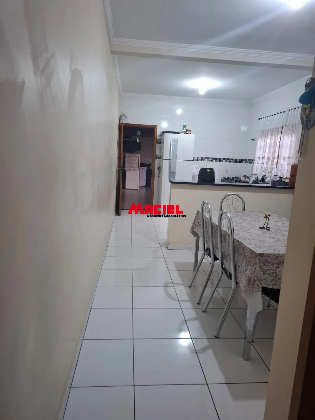 Alugar Casa / Sobrado em S&atilde;o Jos&eacute; dos Campos R$ 4.000,00 - Foto 27