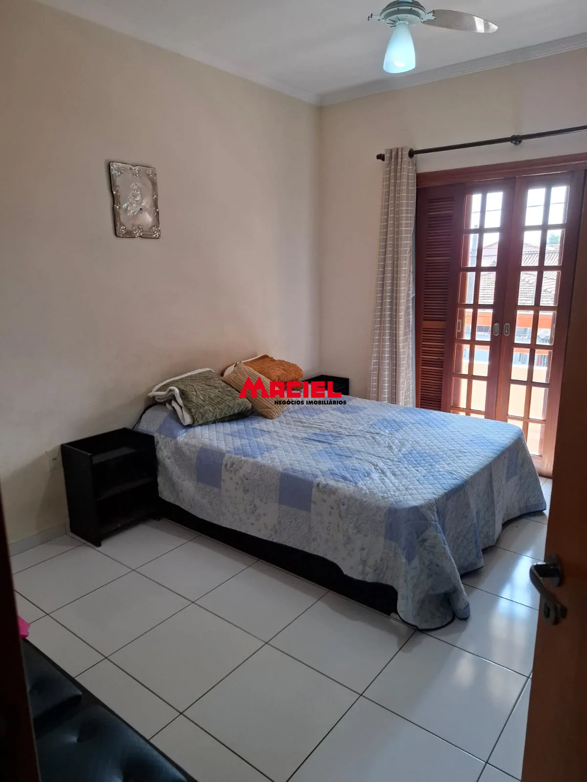 Comprar Casa / Sobrado em S&atilde;o Jos&eacute; dos Campos R$ 890.000,00 - Foto 15