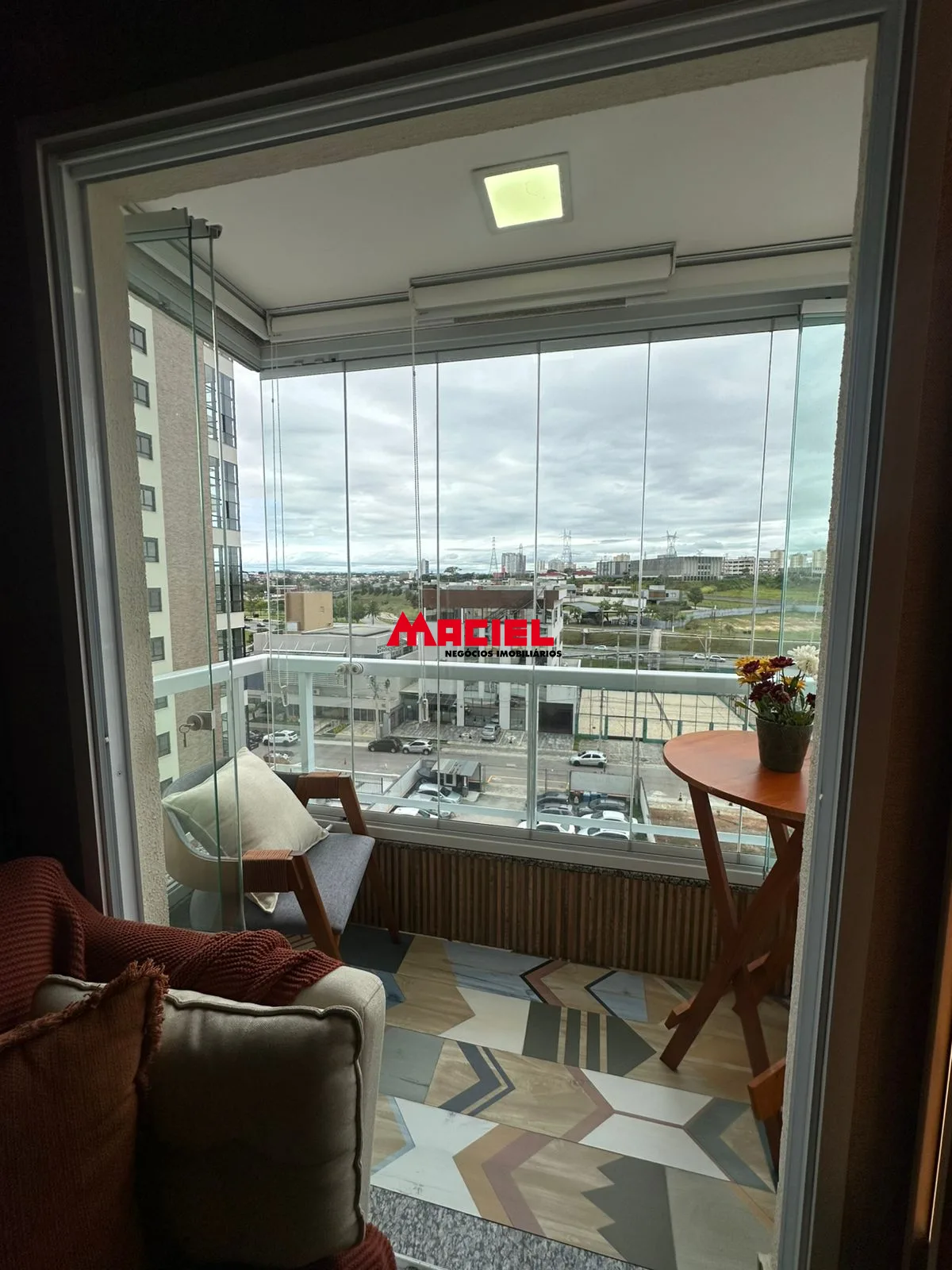 Comprar Apartamento / Flat em S&atilde;o Jos&eacute; dos Campos R$ 660.000,00 - Foto 3