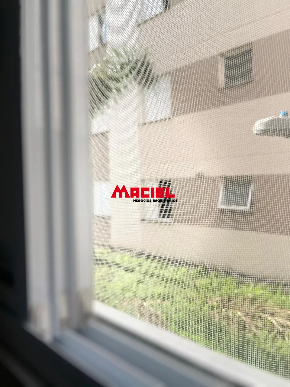 Alugar Apartamento / Padr&atilde;o em S&atilde;o Jos&eacute; dos Campos R$ 1.200,00 - Foto 9