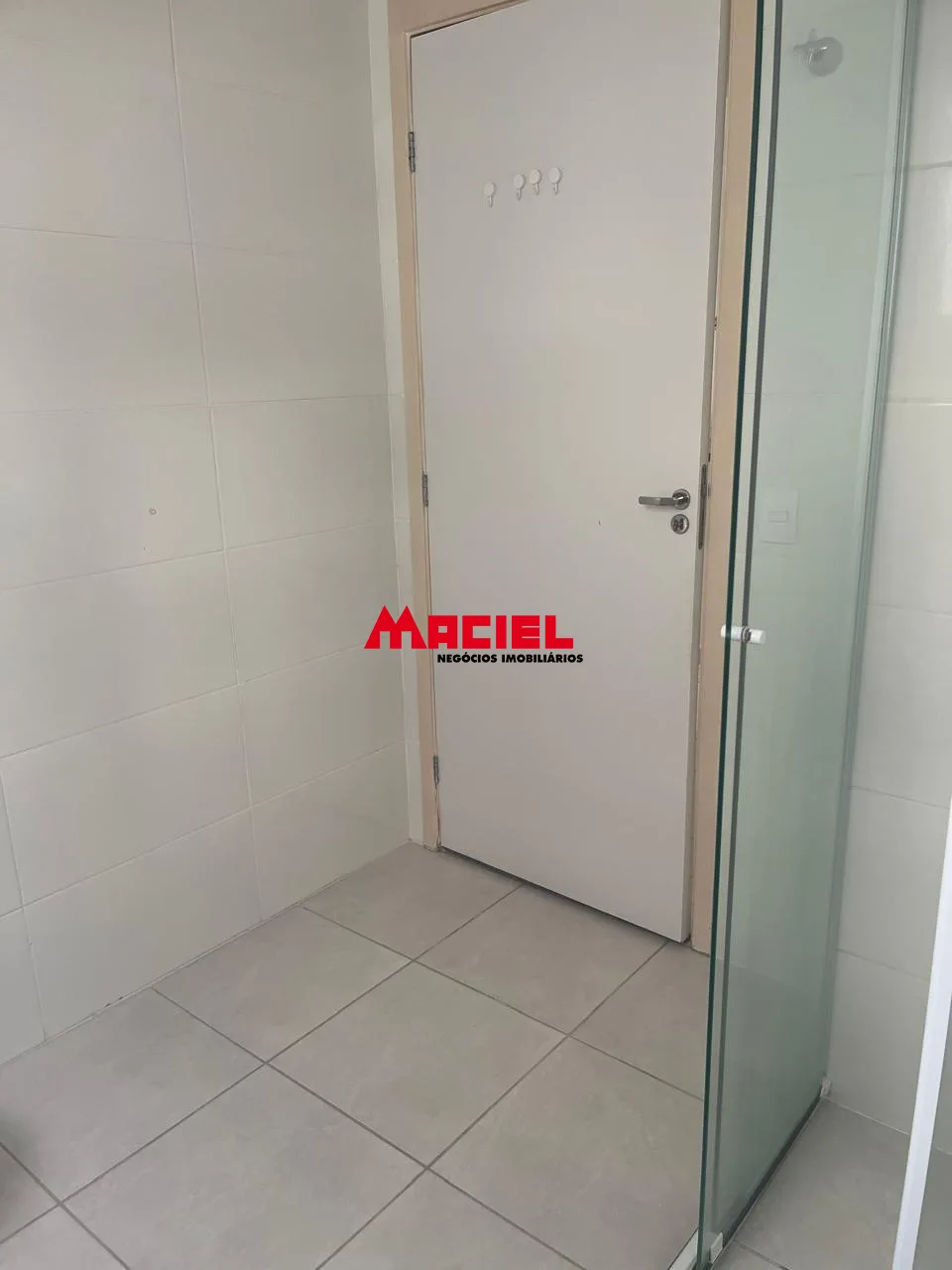 Alugar Apartamento / Padr&atilde;o em S&atilde;o Jos&eacute; dos Campos R$ 1.200,00 - Foto 17