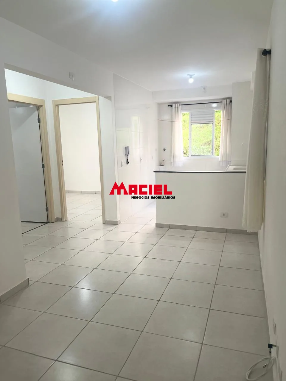 Alugar Apartamento / Padr&atilde;o em S&atilde;o Jos&eacute; dos Campos R$ 1.200,00 - Foto 1