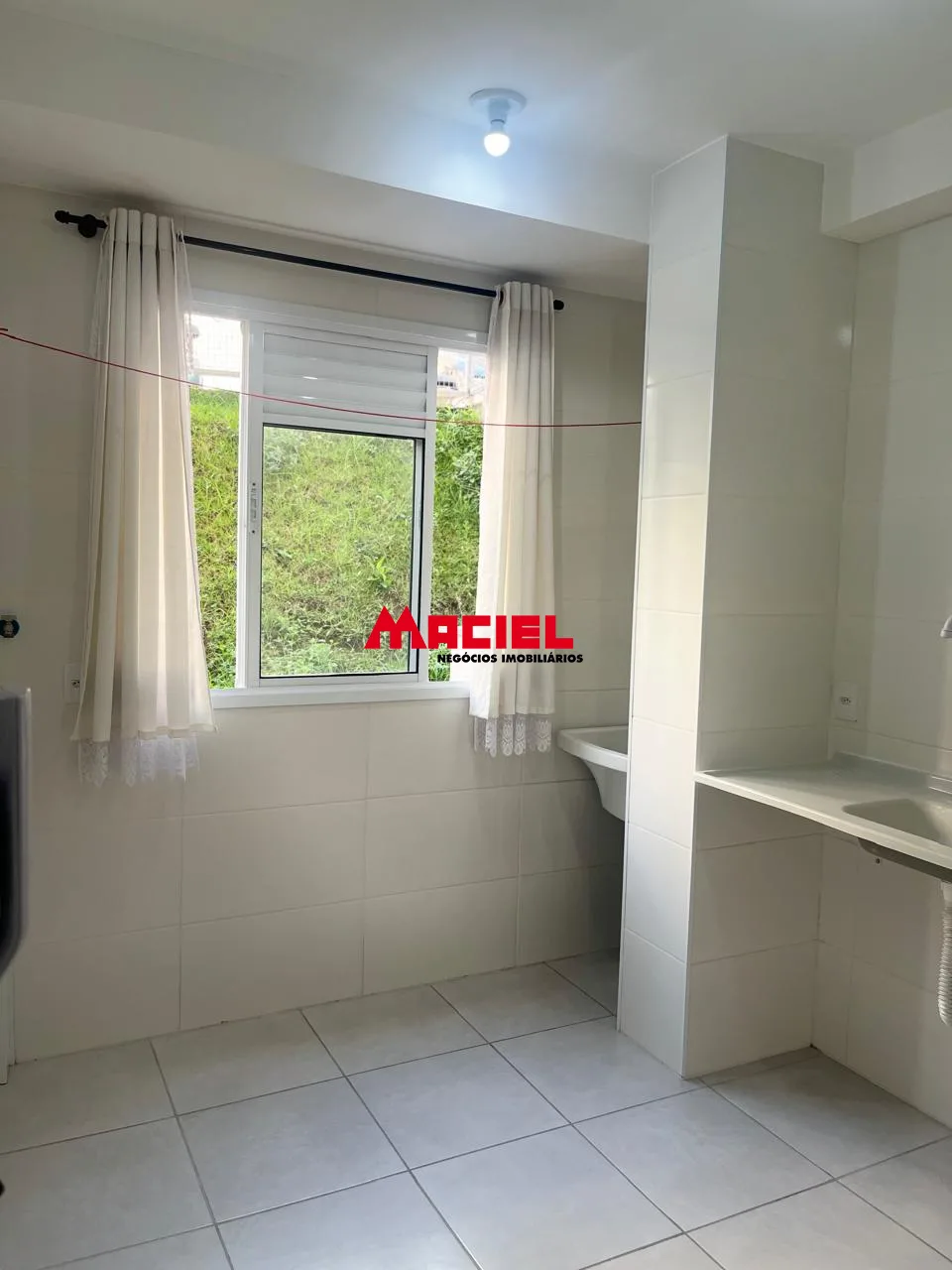 Alugar Apartamento / Padr&atilde;o em S&atilde;o Jos&eacute; dos Campos R$ 1.200,00 - Foto 26