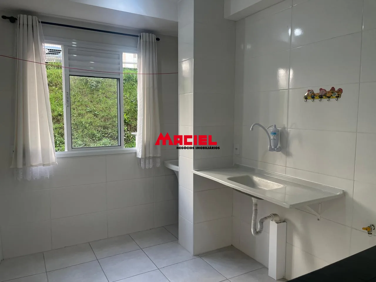 Alugar Apartamento / Padr&atilde;o em S&atilde;o Jos&eacute; dos Campos R$ 1.200,00 - Foto 27