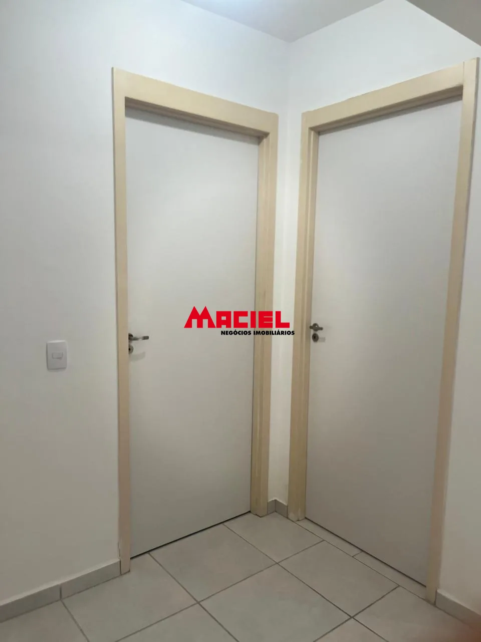 Alugar Apartamento / Padr&atilde;o em S&atilde;o Jos&eacute; dos Campos R$ 1.200,00 - Foto 33