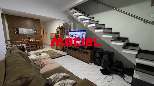 Comprar Casa / Sobrado em S&atilde;o Jos&eacute; dos Campos R$ 750.000,00 - Foto 3