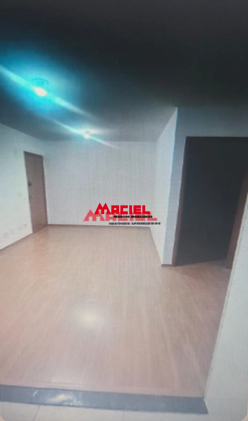 Alugar Apartamento / Padr&atilde;o em S&atilde;o Jos&eacute; dos Campos R$ 1.600,00 - Foto 2