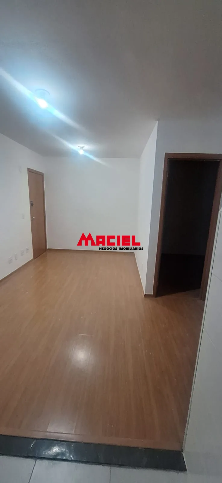 Comprar Apartamento / Padr&atilde;o em S&atilde;o Jos&eacute; dos Campos R$ 215.000,00 - Foto 9