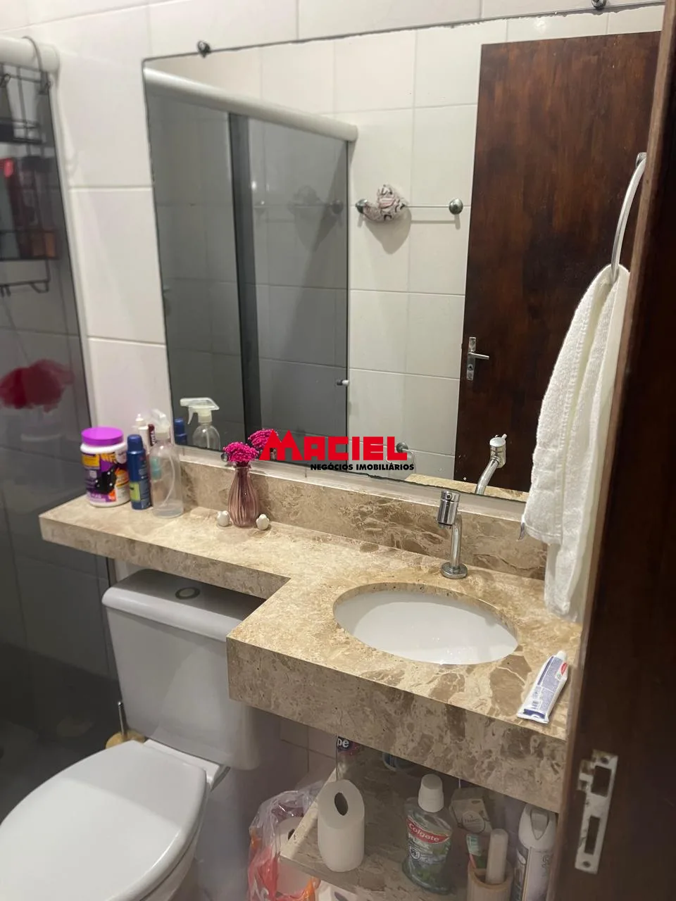 Comprar Casa / Padr&atilde;o em S&atilde;o Jos&eacute; dos Campos R$ 380.000,00 - Foto 16
