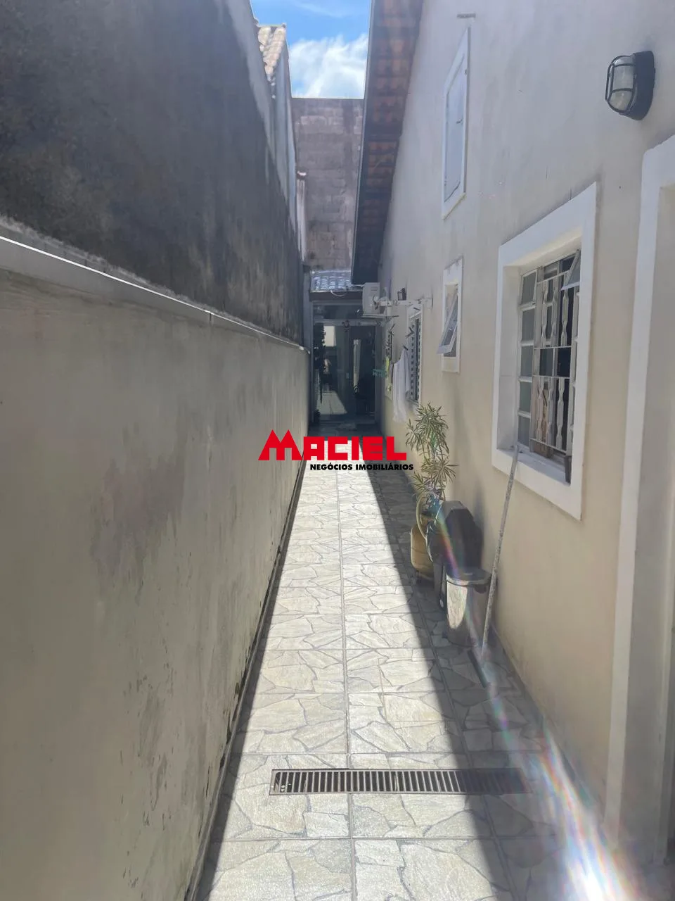 Comprar Casa / Padr&atilde;o em S&atilde;o Jos&eacute; dos Campos R$ 380.000,00 - Foto 19