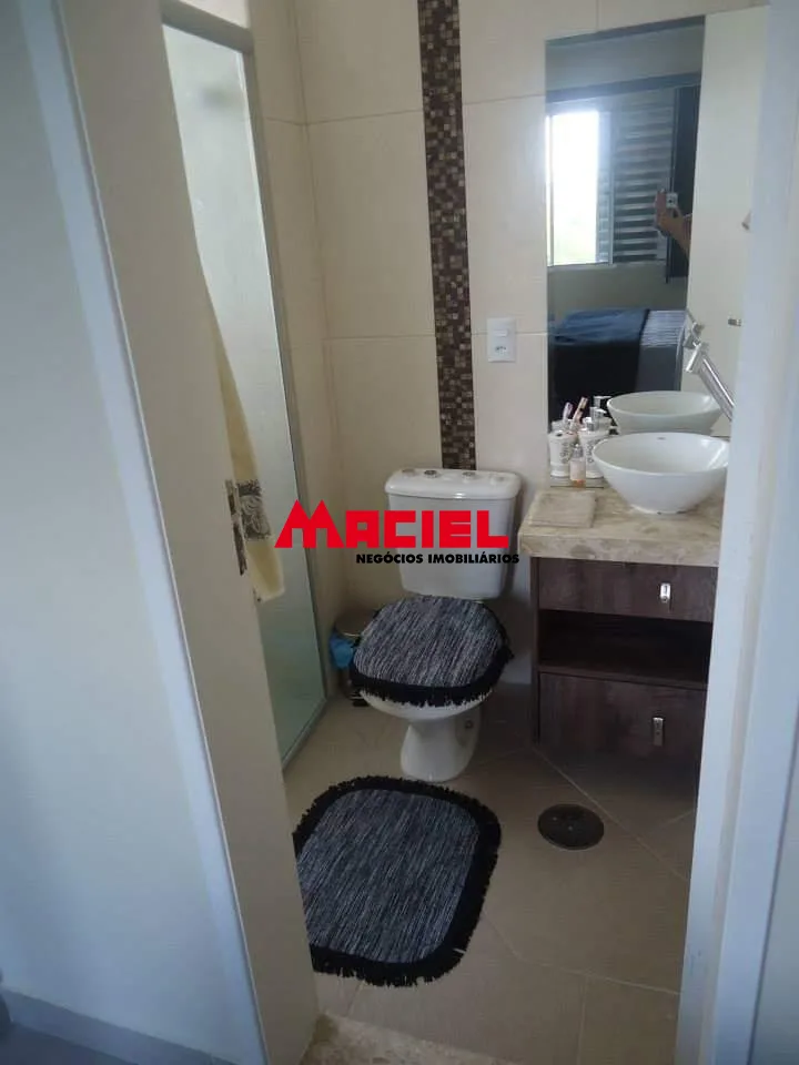 Alugar Apartamento / Padr&atilde;o em S&atilde;o Jos&eacute; dos Campos R$ 2.000,00 - Foto 8