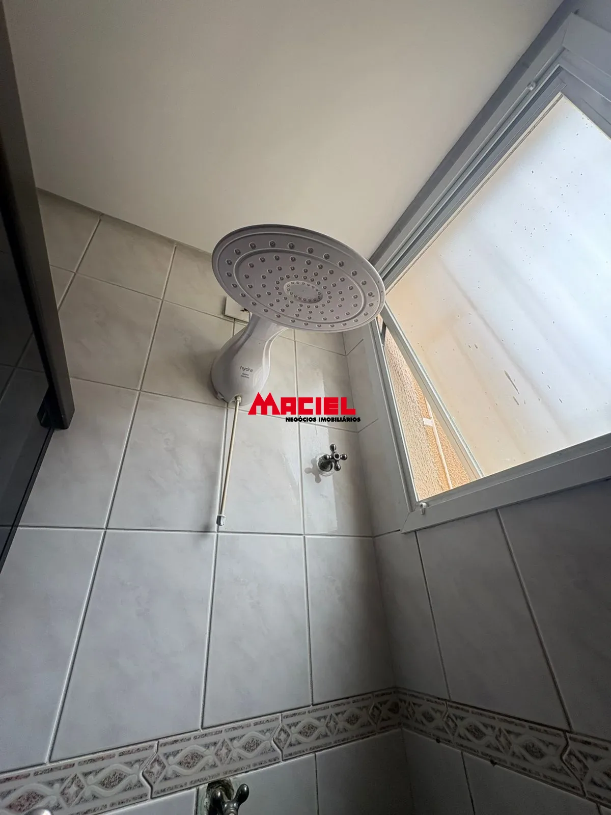 Alugar Apartamento / Padr&atilde;o em S&atilde;o Jos&eacute; dos Campos R$ 2.200,00 - Foto 5