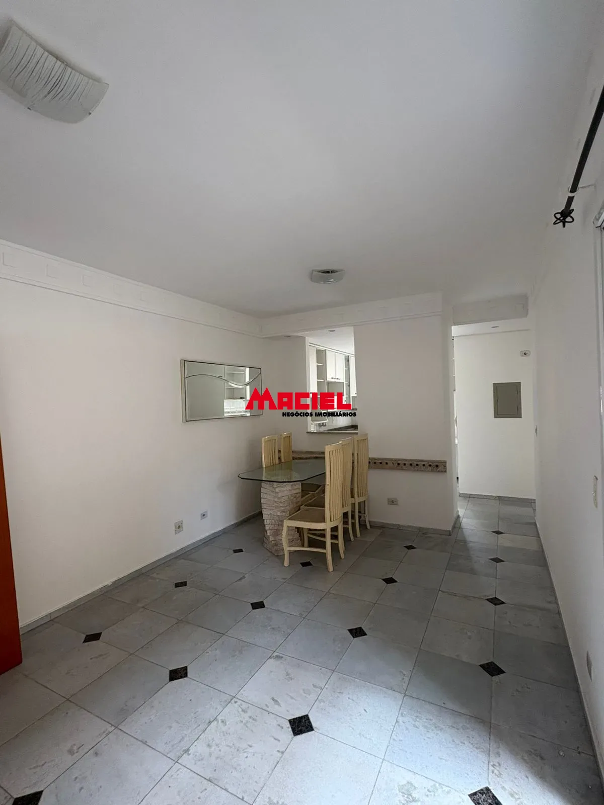 Alugar Apartamento / Padr&atilde;o em S&atilde;o Jos&eacute; dos Campos R$ 2.200,00 - Foto 10