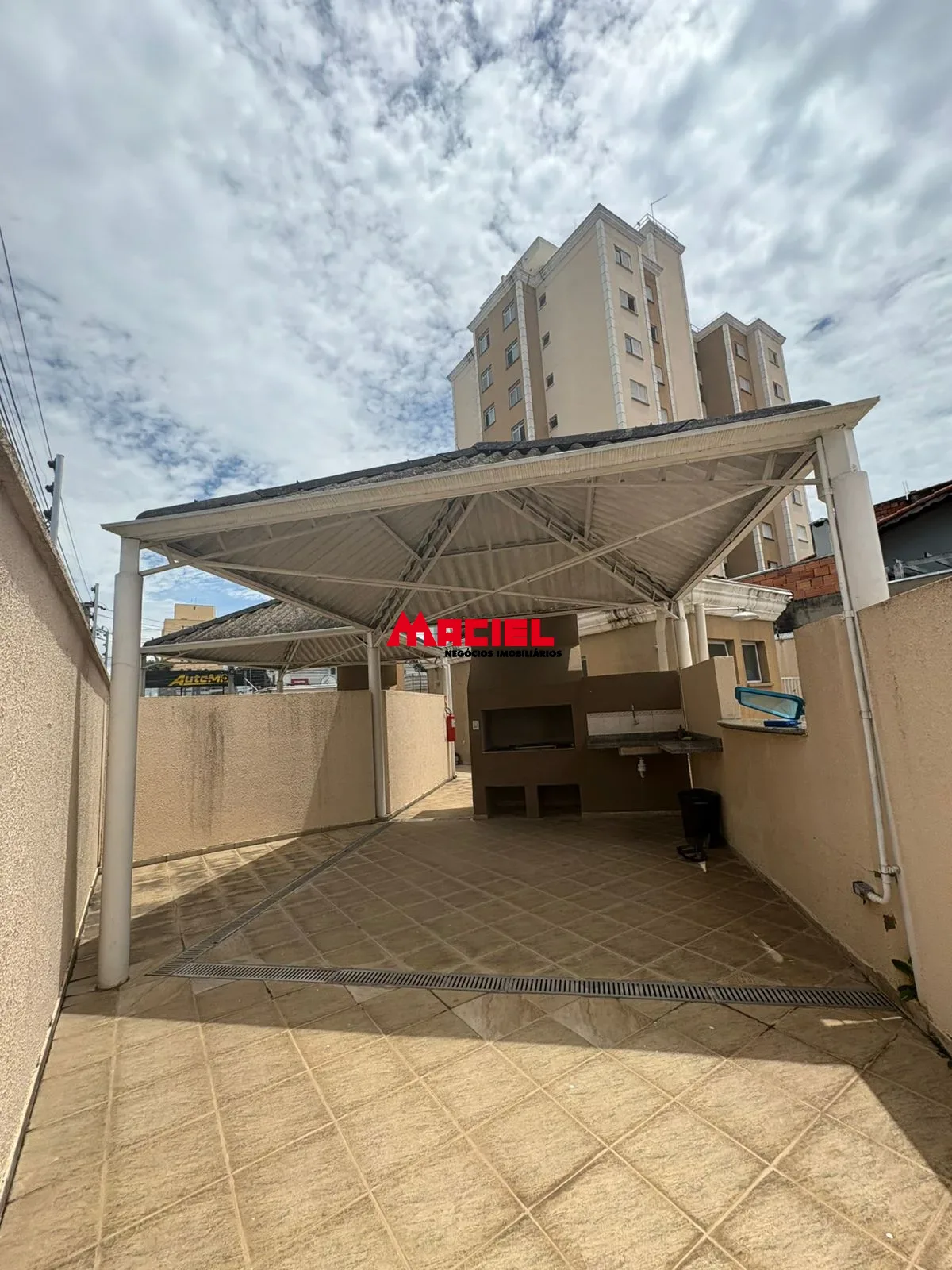 Alugar Apartamento / Padr&atilde;o em S&atilde;o Jos&eacute; dos Campos R$ 2.200,00 - Foto 17