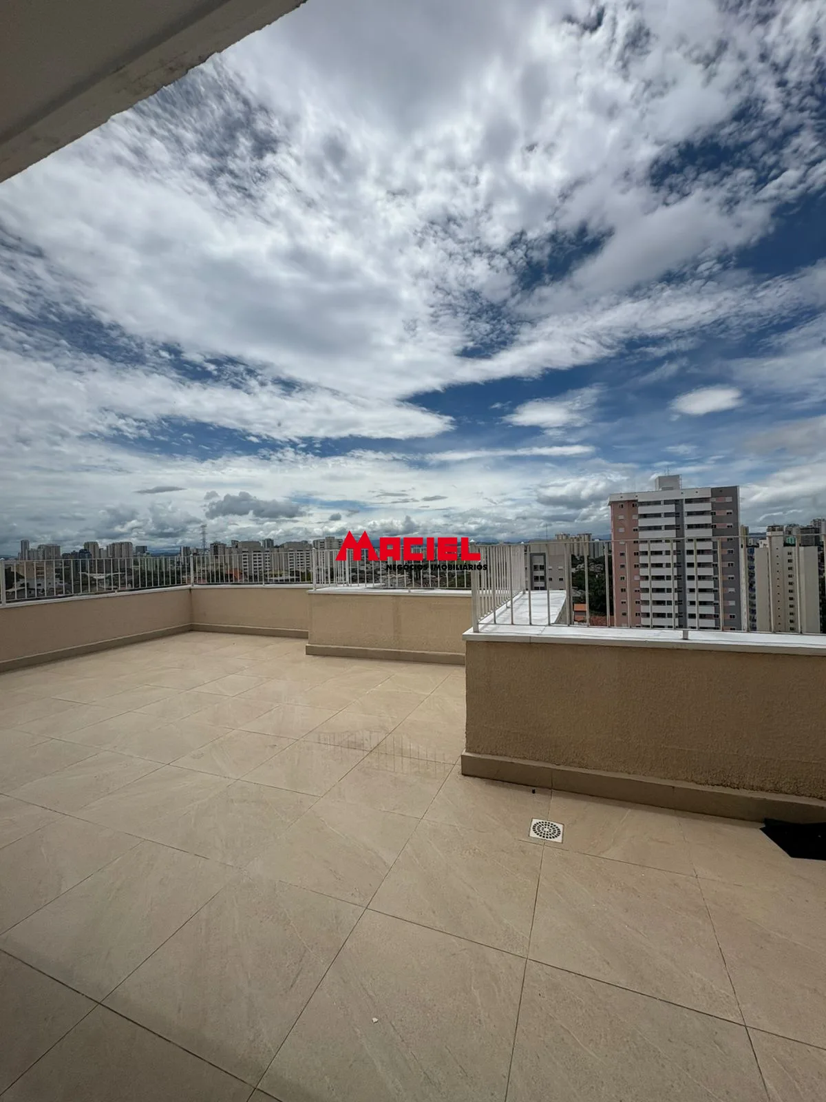 Comprar Apartamento / Padr&atilde;o em S&atilde;o Jos&eacute; dos Campos R$ 405.000,00 - Foto 20